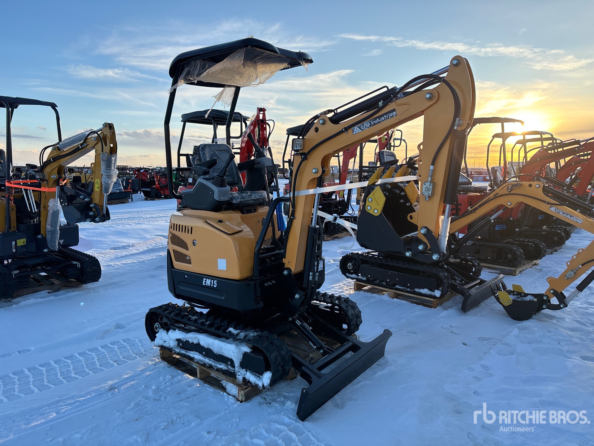 General Appearance with Foto, angolo anteriore destro