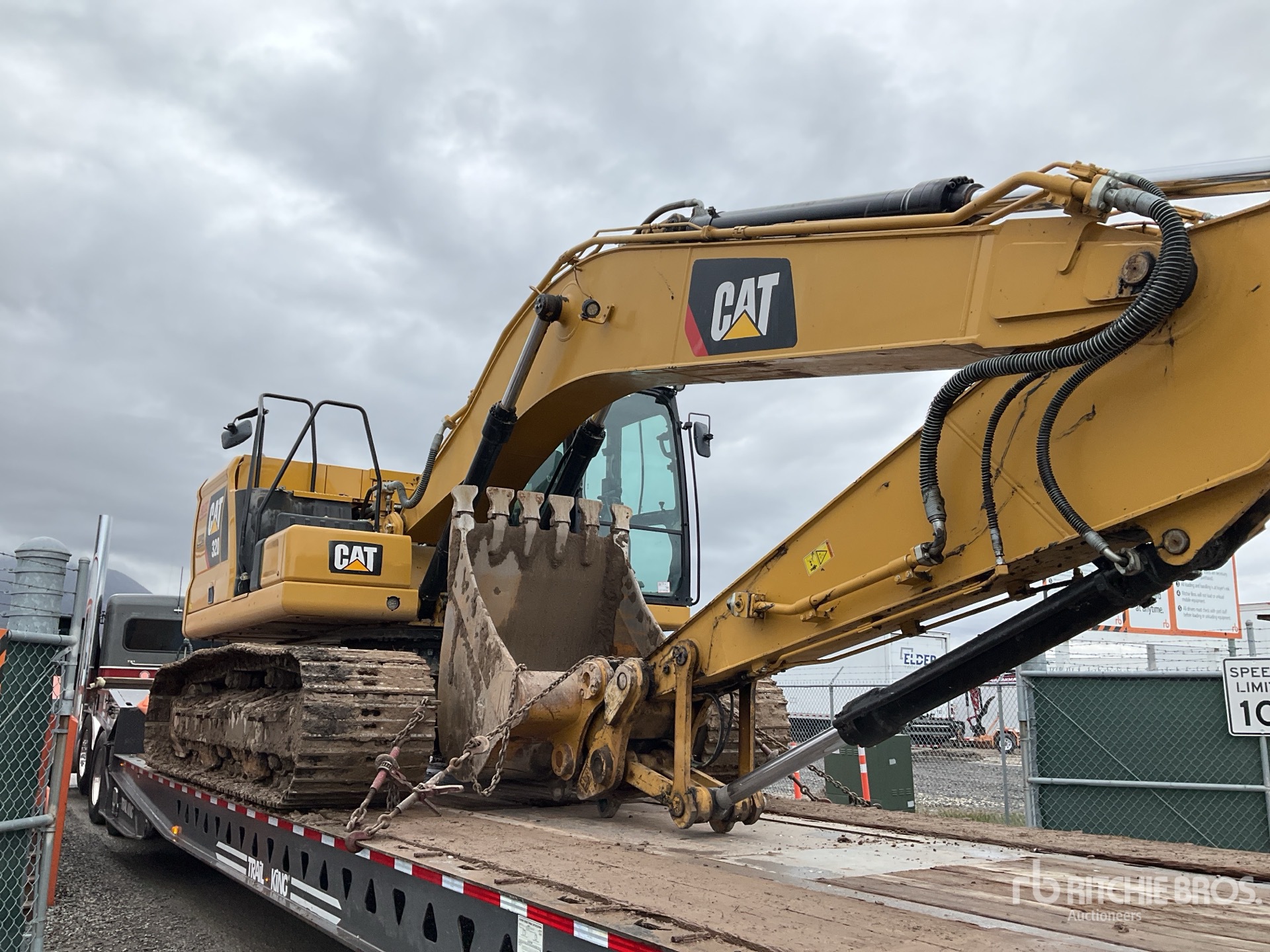 2018 Caterpillar 320C F
