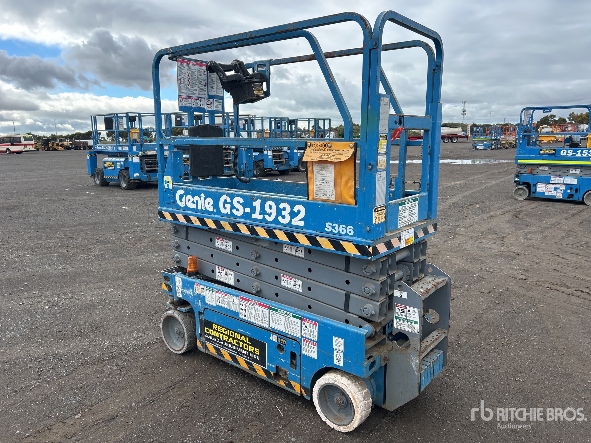 General Appearance with Imagen: esquina trasera izquierda