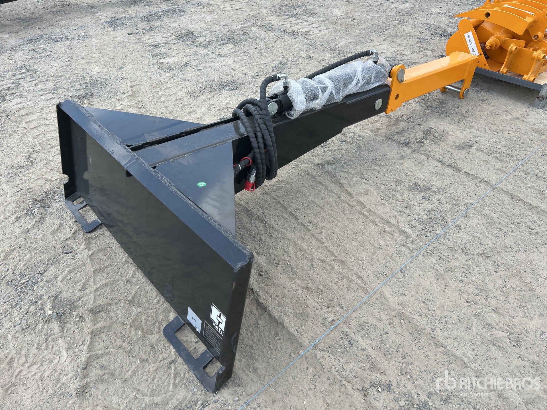 General Appearance with Foto, angolo anteriore sinistro