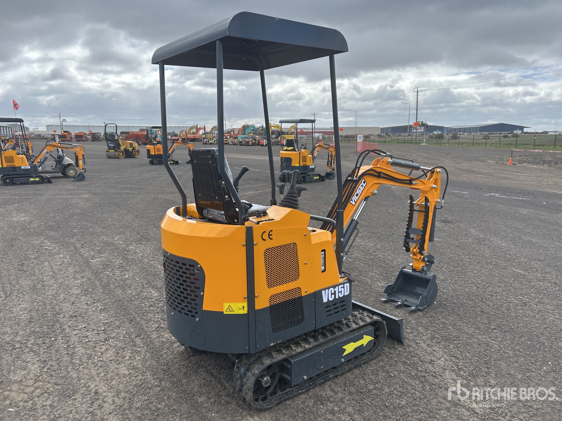 General Appearance with Picture, Right Rear Corner