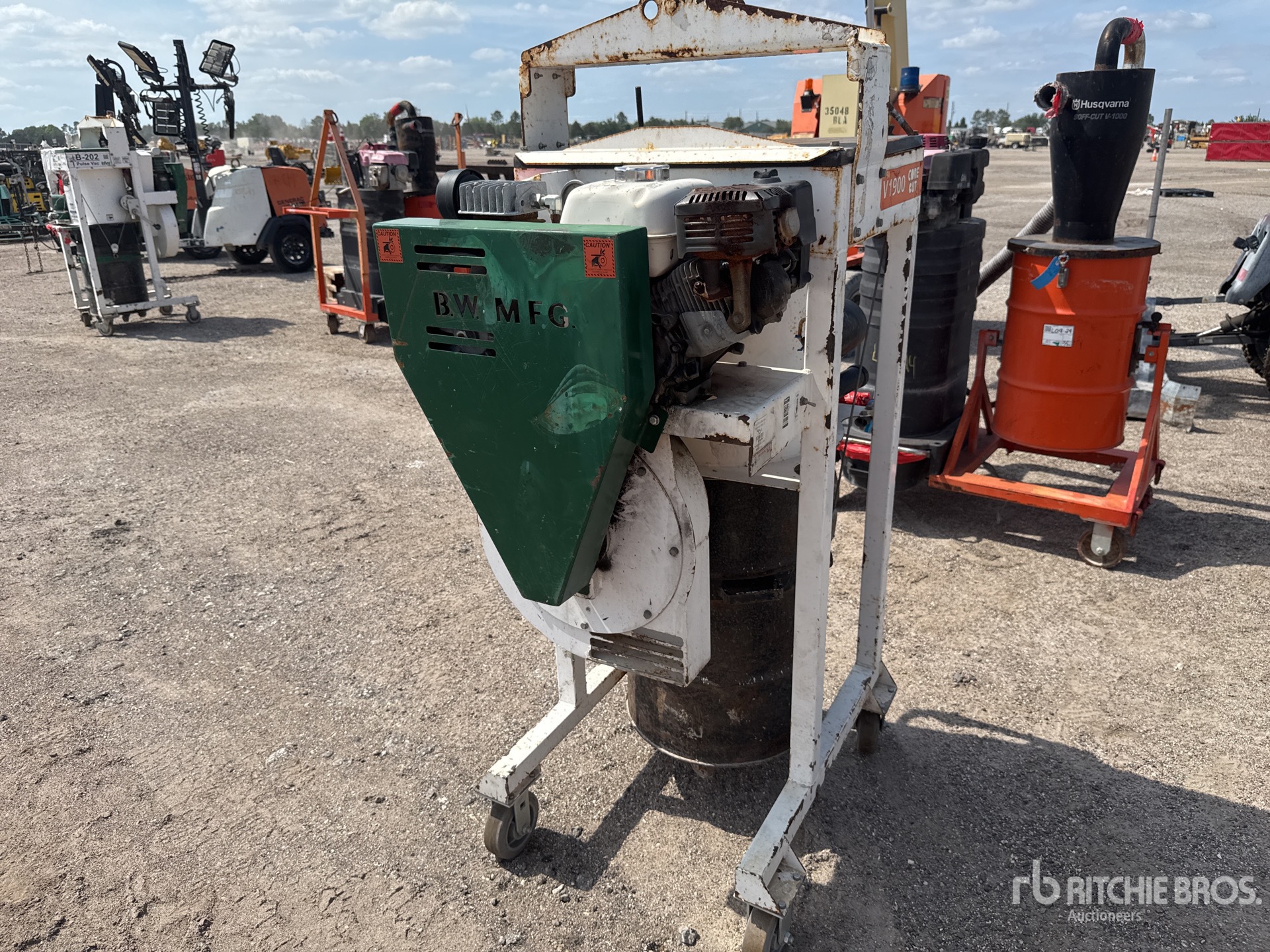 General Appearance with Imagen: esquina trasera derecha