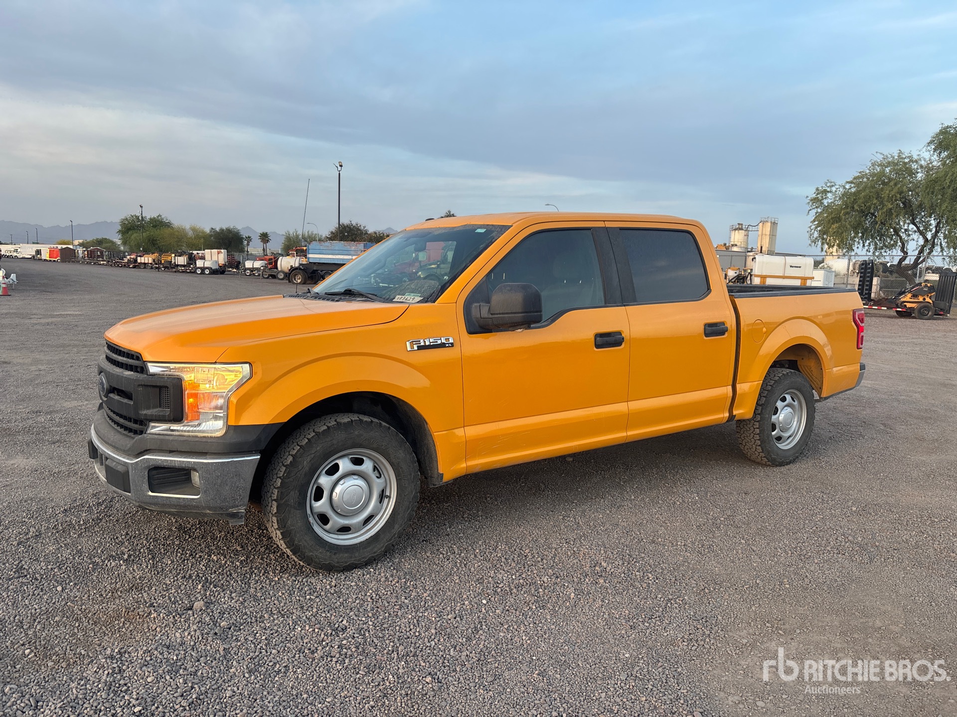 General Appearance with Picture, Left Front Corner