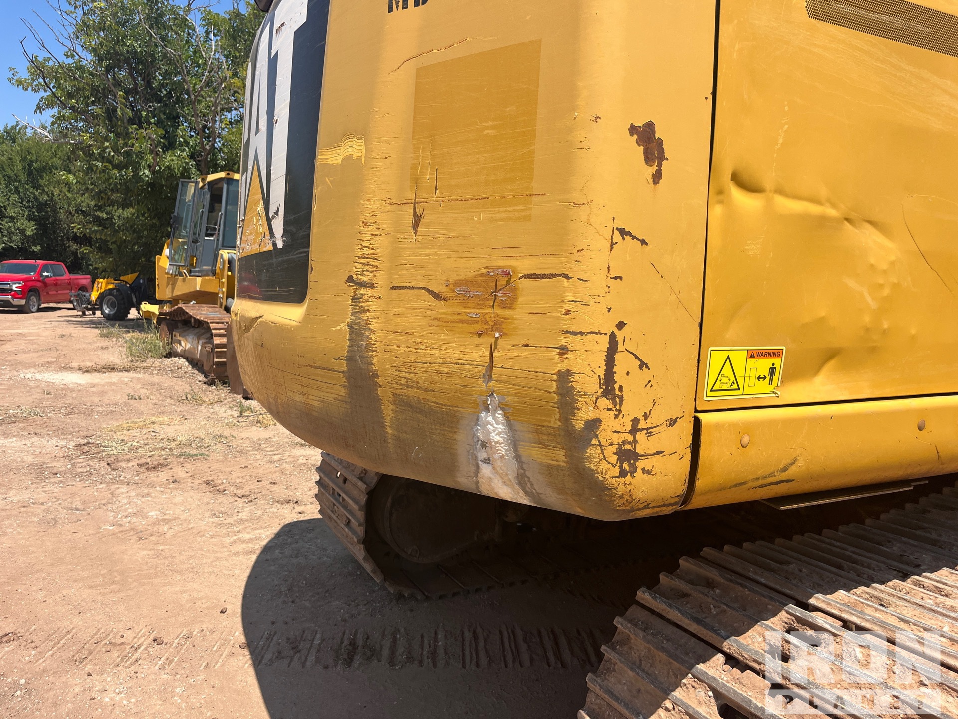 2018 Caterpillar 330F L