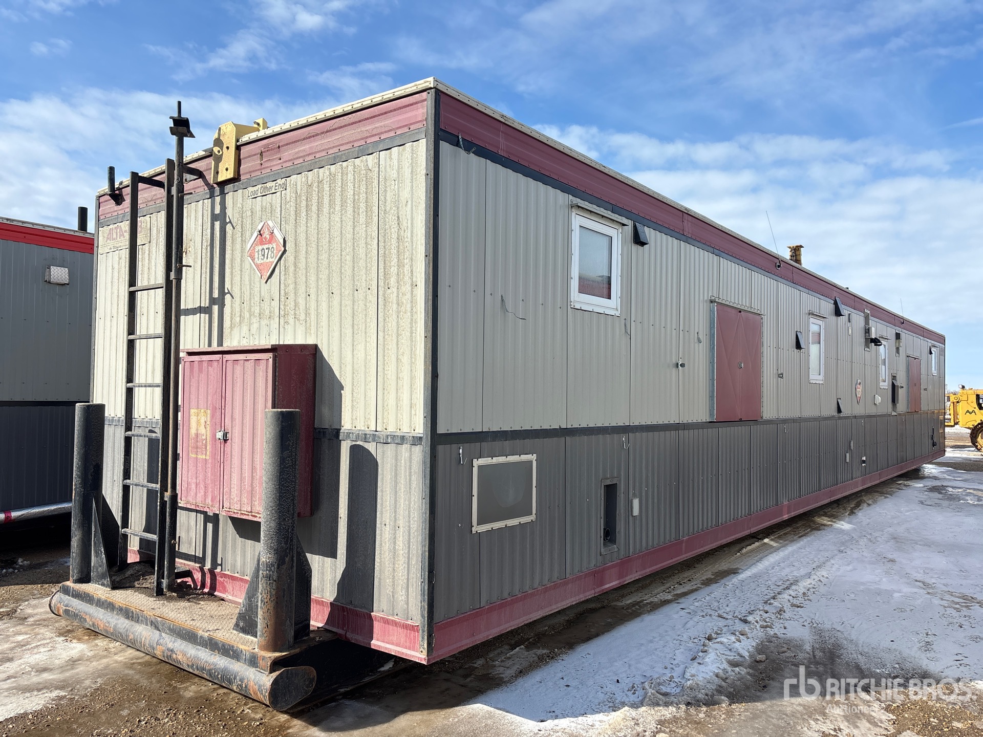 General Appearance with Image, coin arrière droit