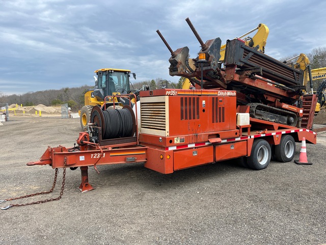 1997 Ditch Witch JT2321 Directional Drill w/ Trailer 1997 Ditch Witch JT2321 Directional Drill w/ Trailer