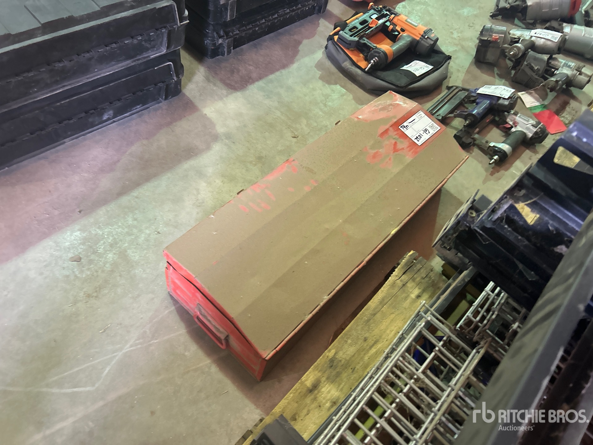 General Appearance with Imagen: esquina trasera izquierda