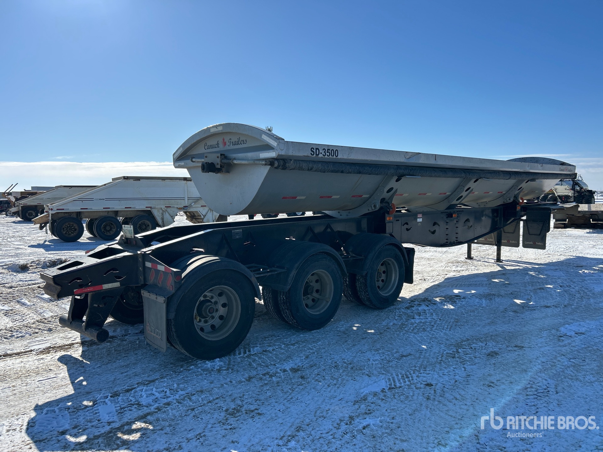 General Appearance with Foto, angolo anteriore sinistro