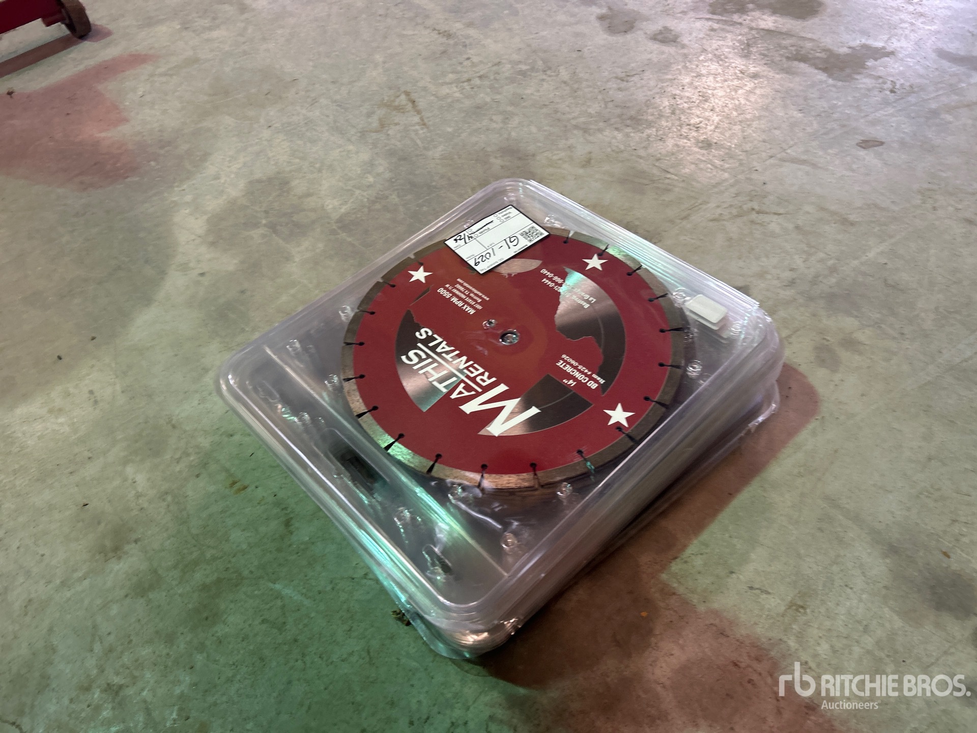 General Appearance with Foto, angolo anteriore sinistro