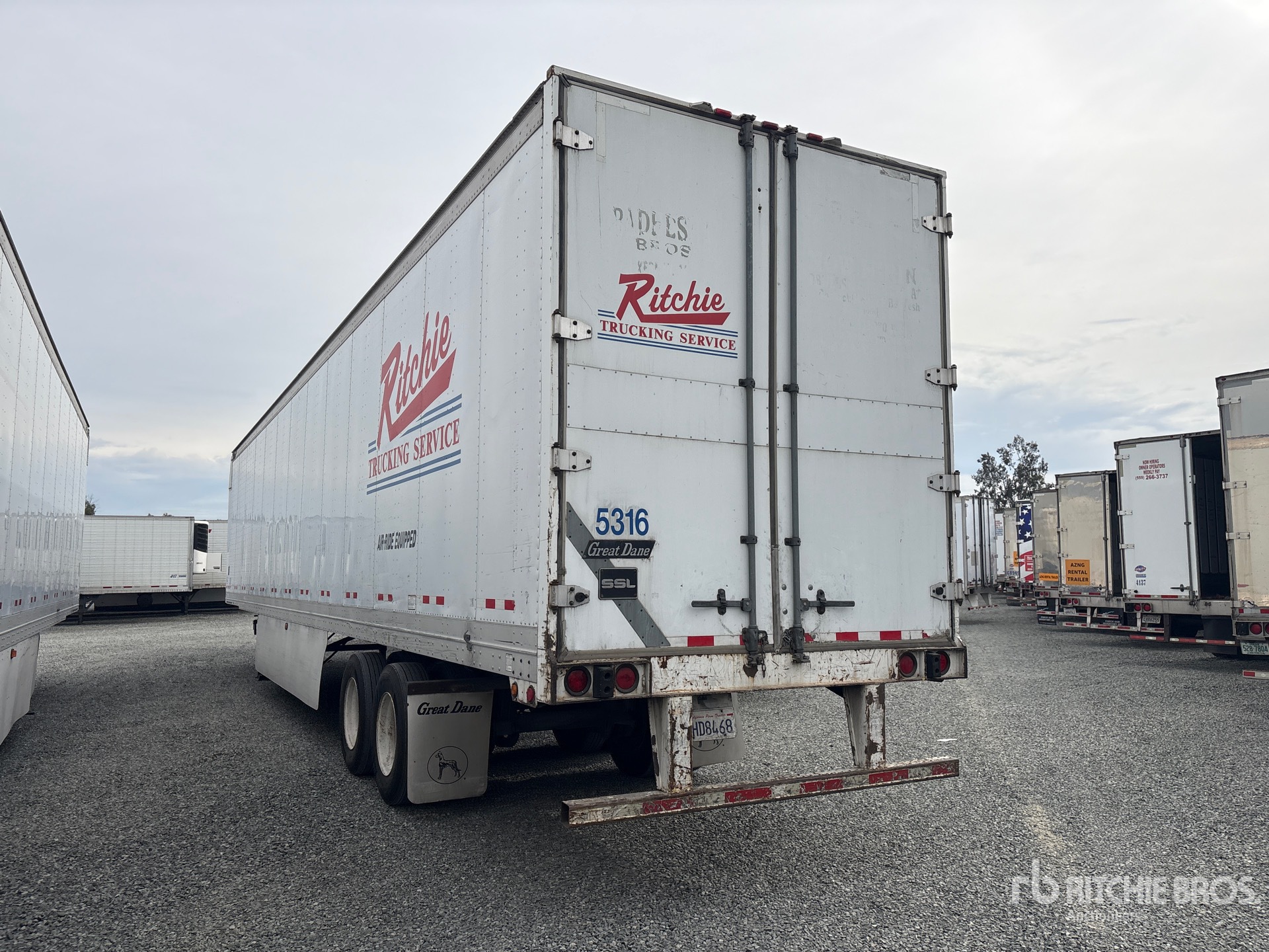 General Appearance with Picture, Left Rear Corner