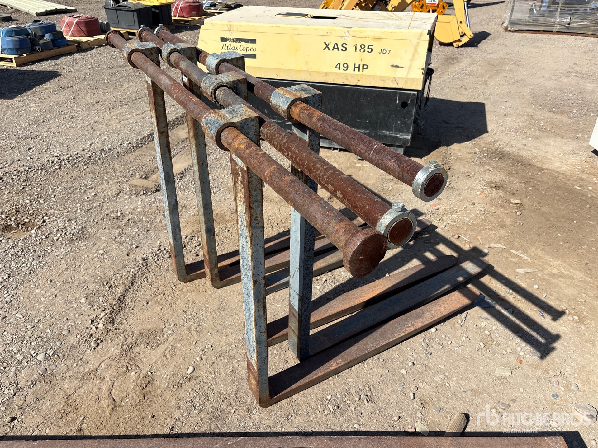 General Appearance with Bild, Ecke hinten rechts