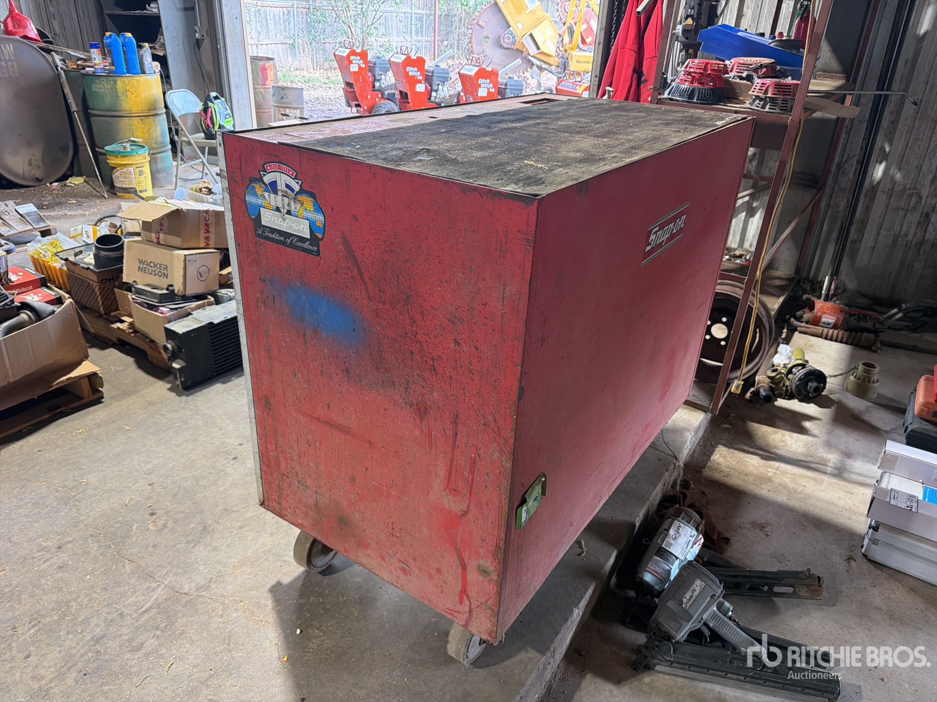 General Appearance with Image, coin arrière gauche