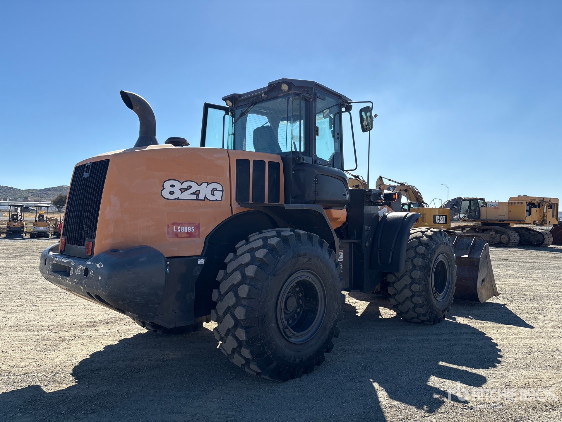 General Appearance with Imagen: esquina trasera derecha