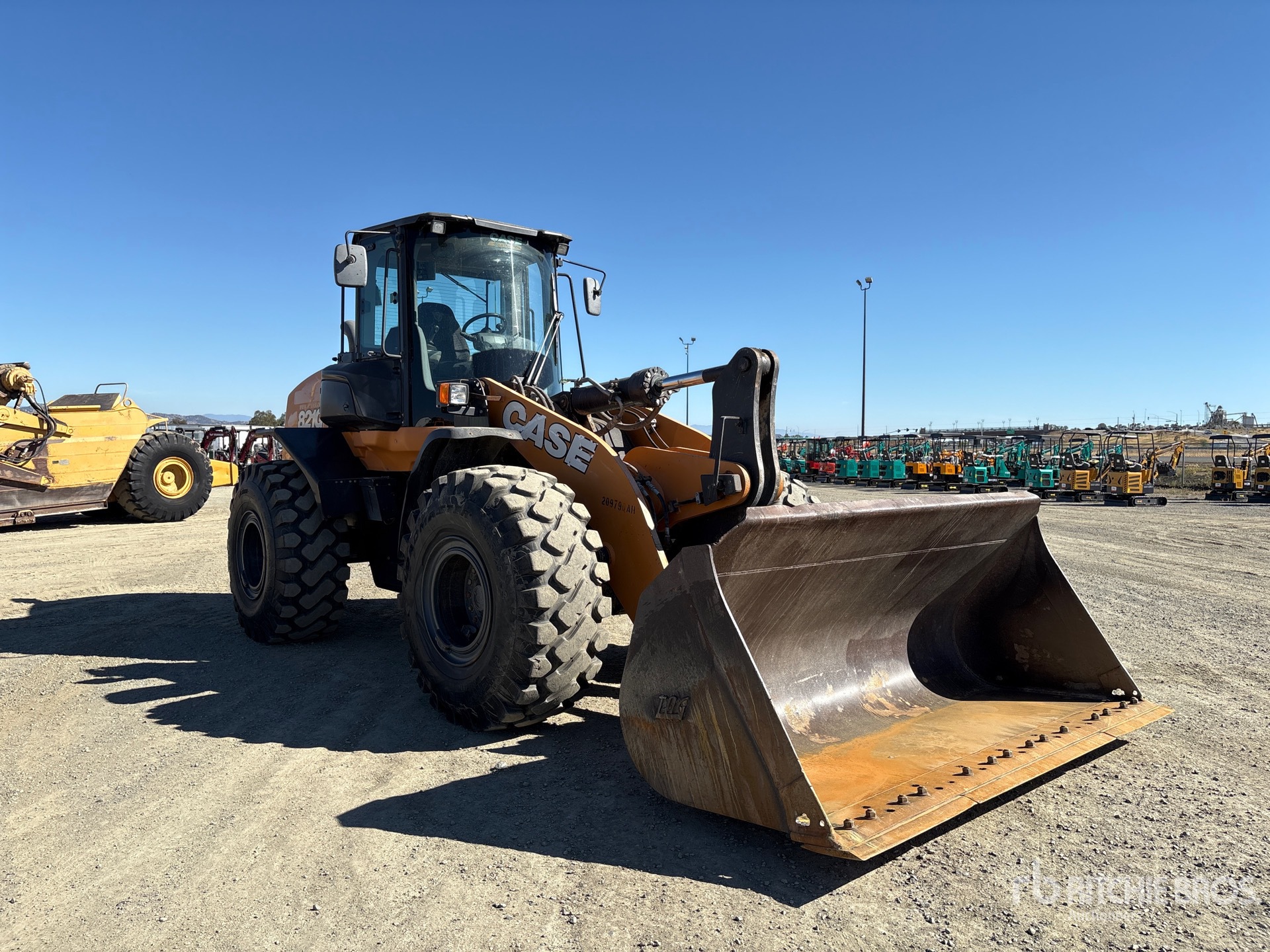 General Appearance with Imagen: esquina delantera derecha