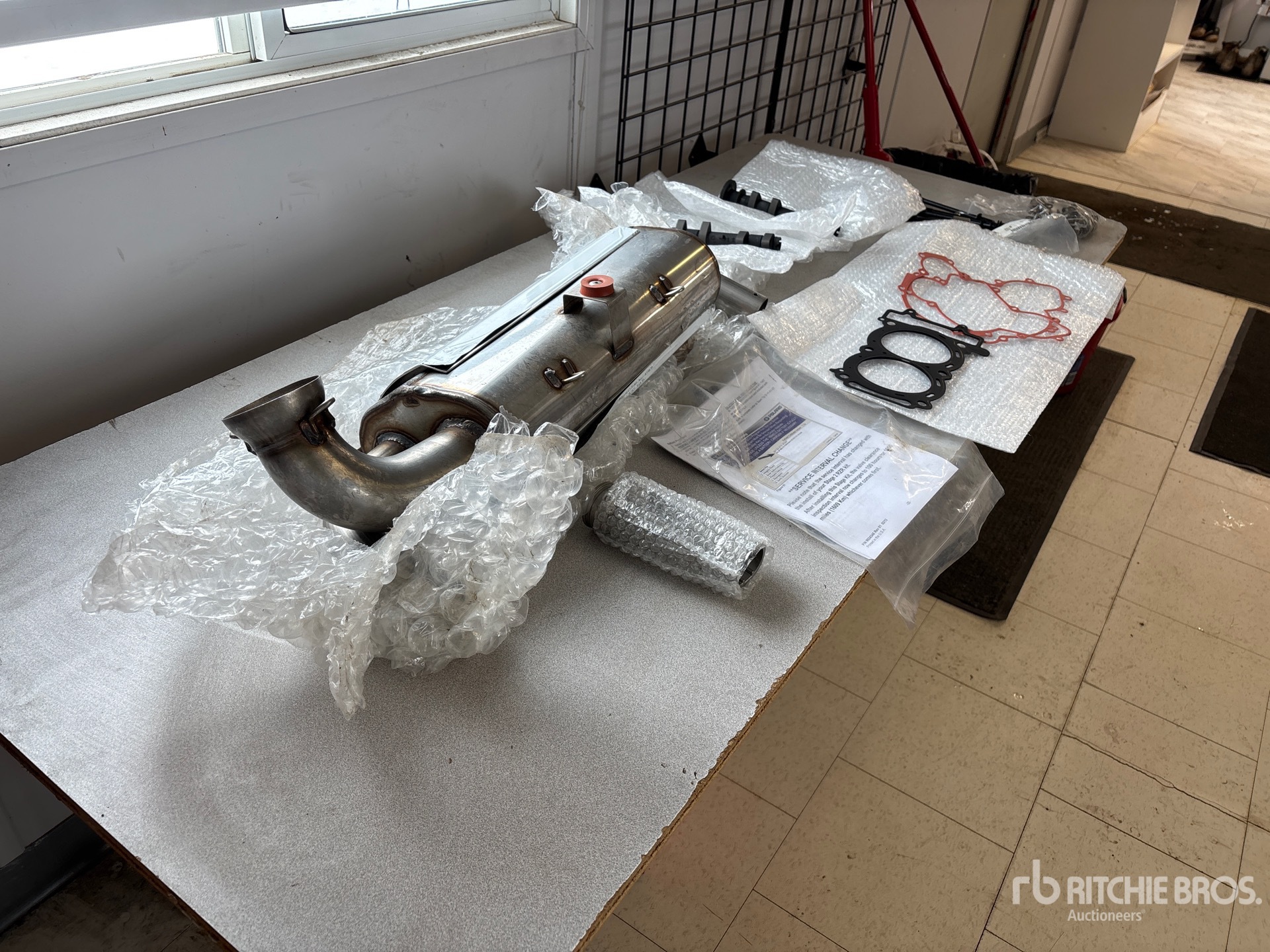 General Appearance with Picture, Right Rear Corner