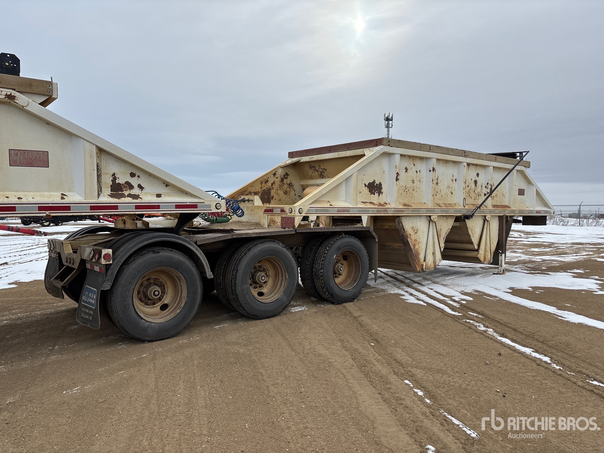General Appearance with Image, coin arrière droit