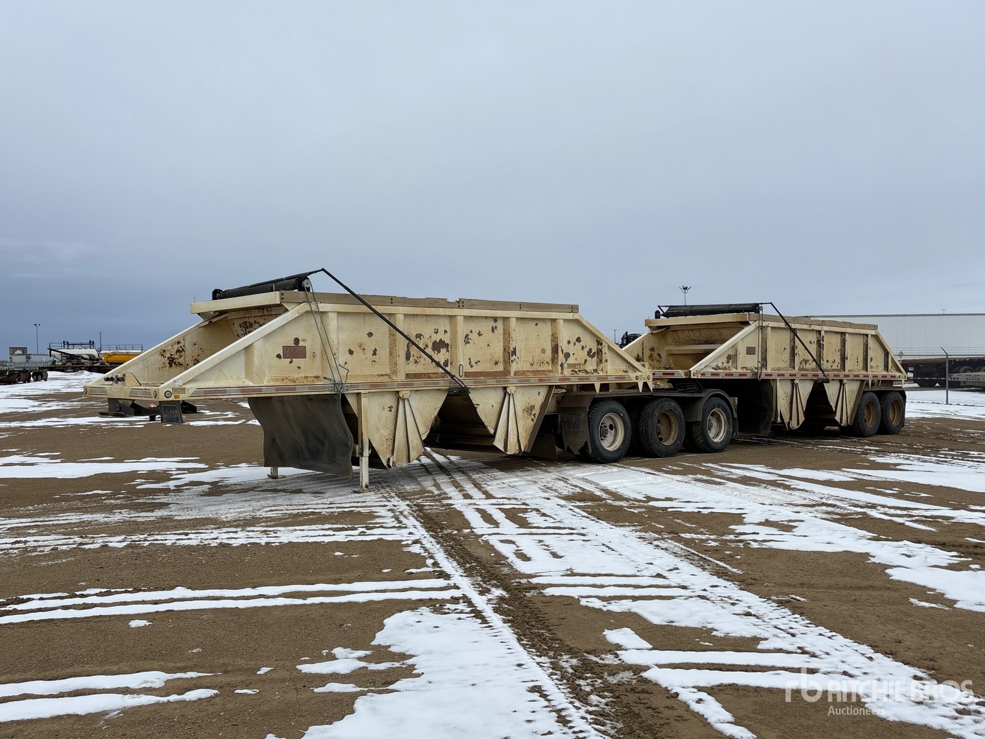 General Appearance with Featured Photo