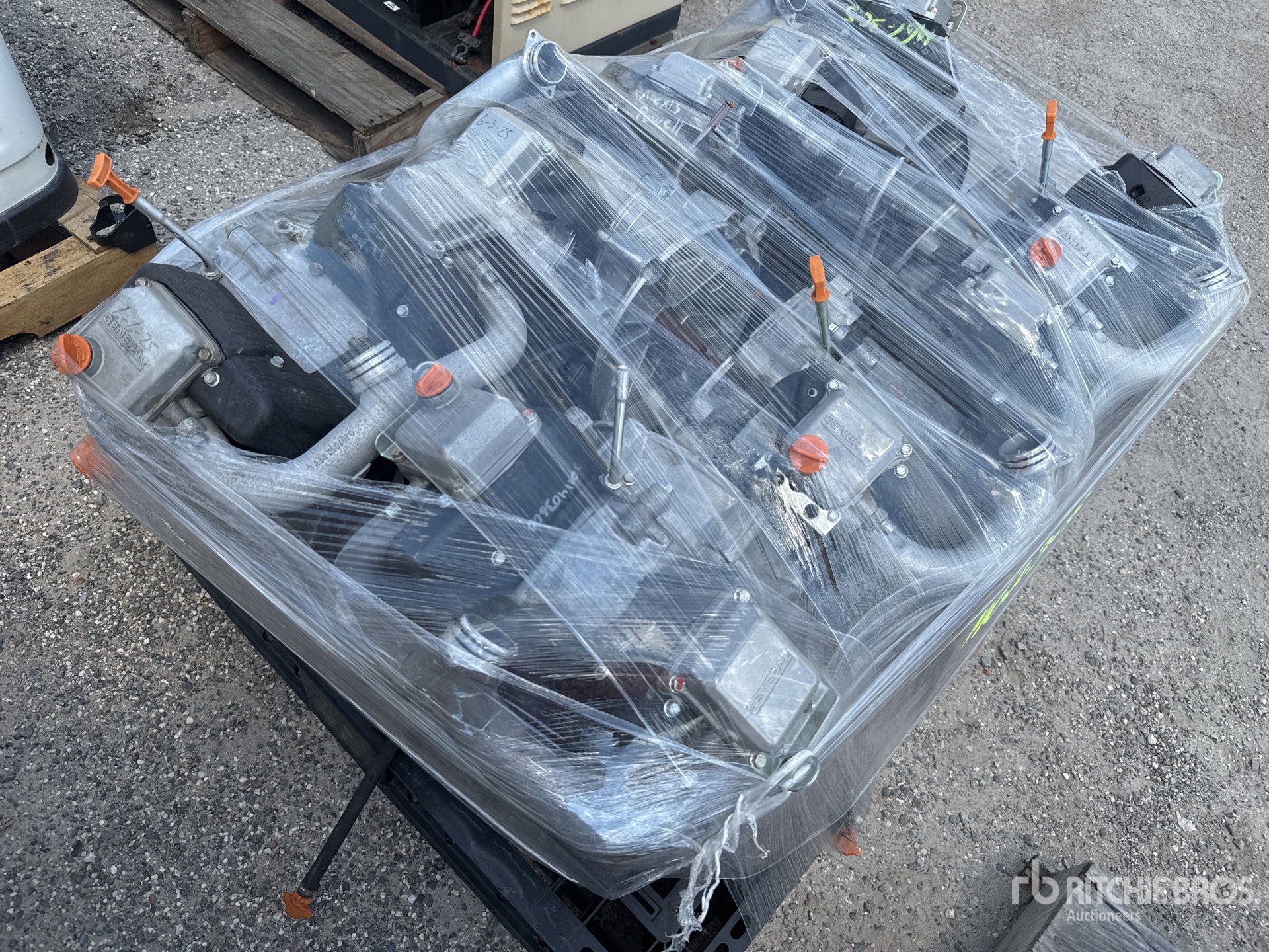 General Appearance with Imagen: esquina trasera izquierda