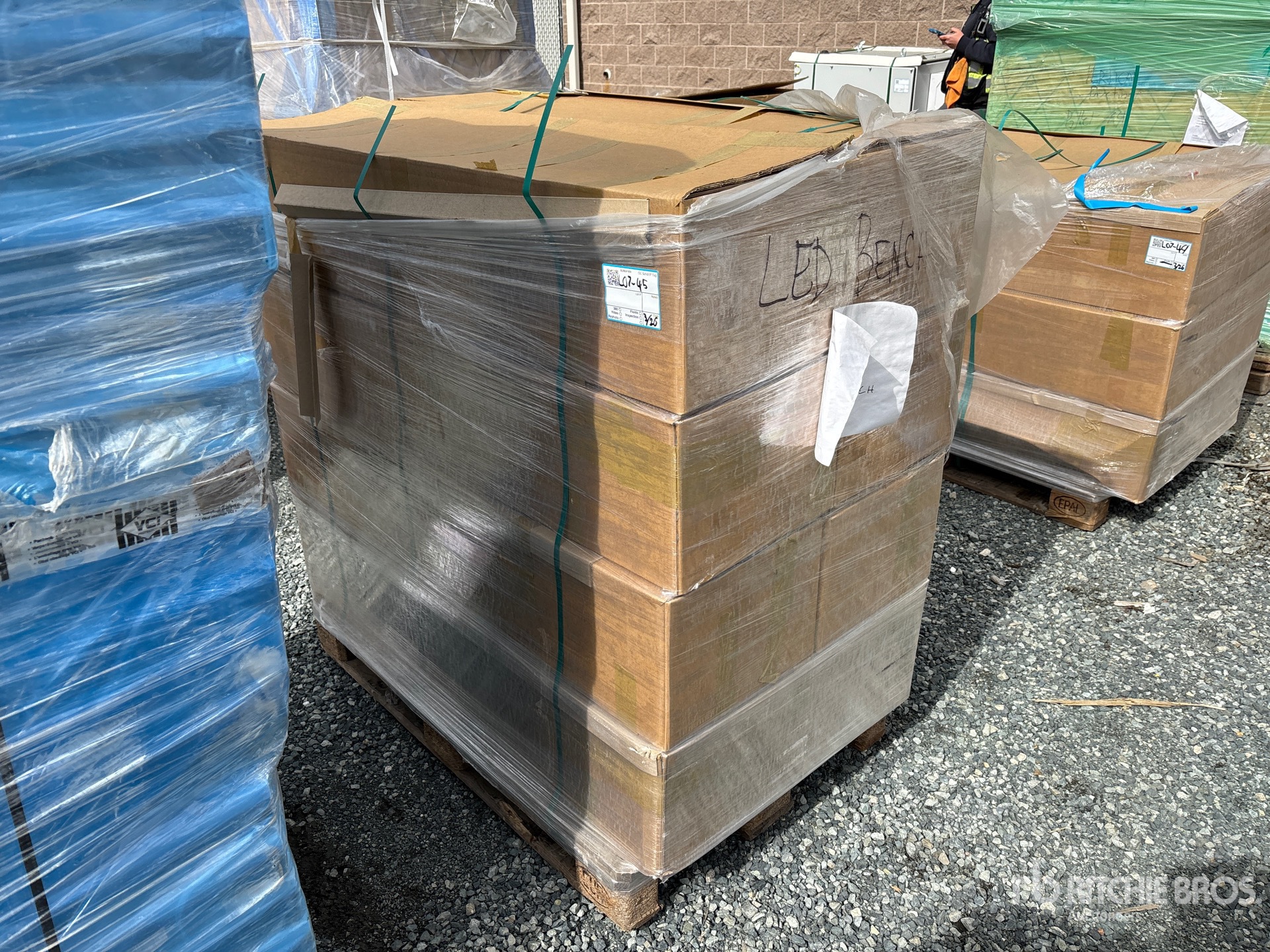 General Appearance with Imagen: esquina trasera derecha