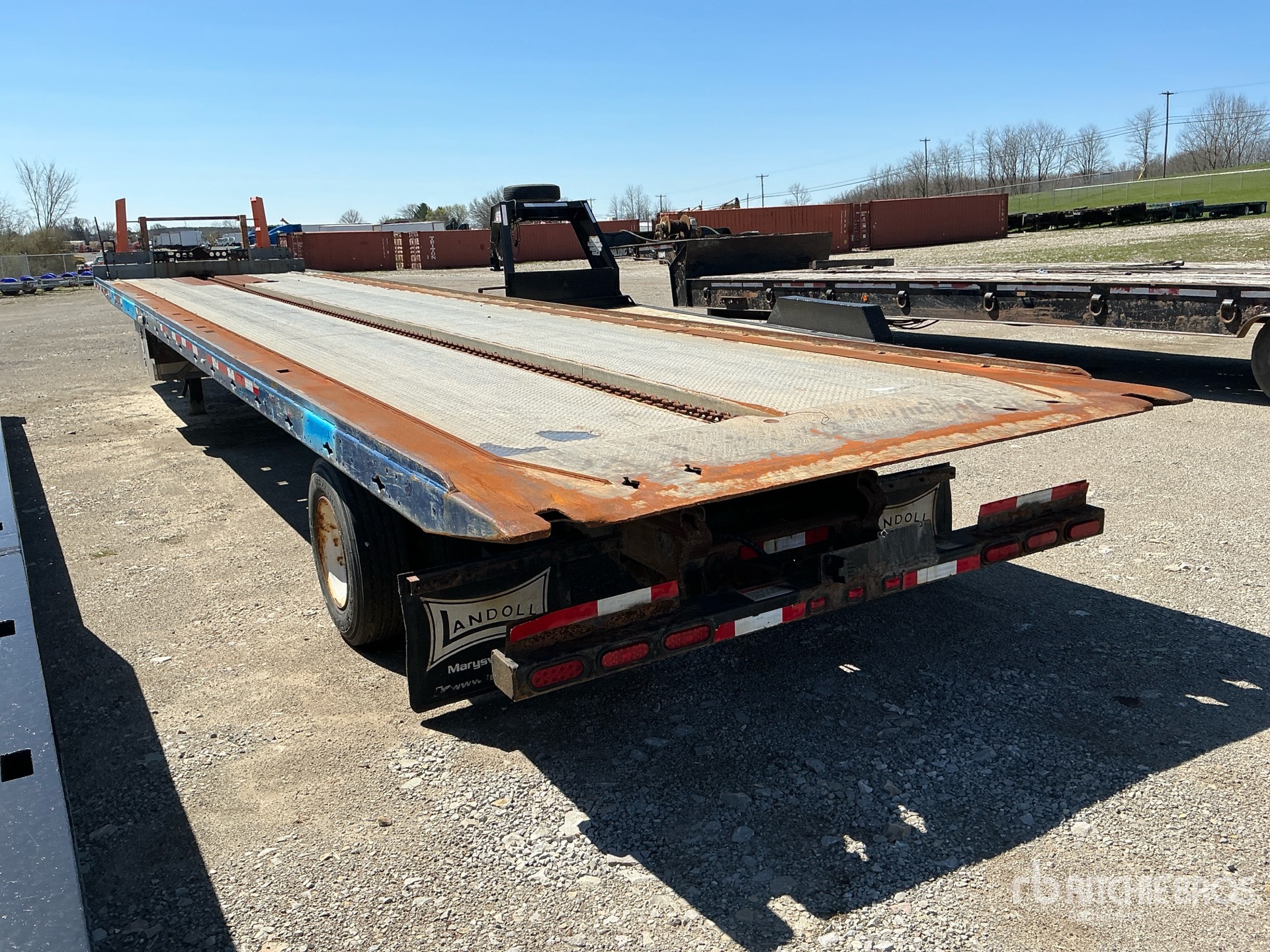 Aspect général with Image, coin arrière gauche