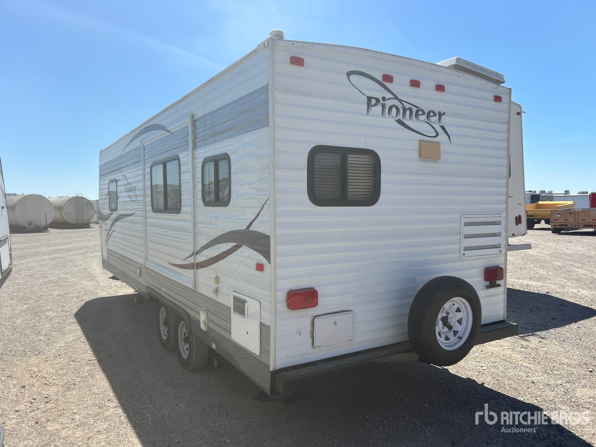 General Appearance with Picture, Left Rear Corner