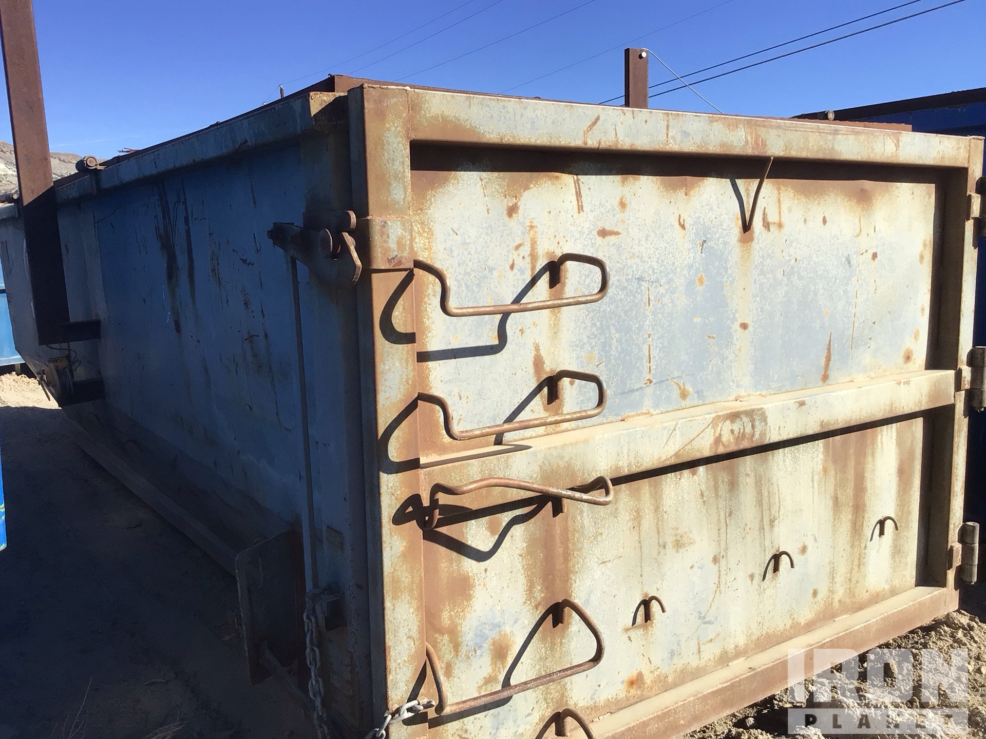 General Appearance with Imagen: esquina trasera izquierda