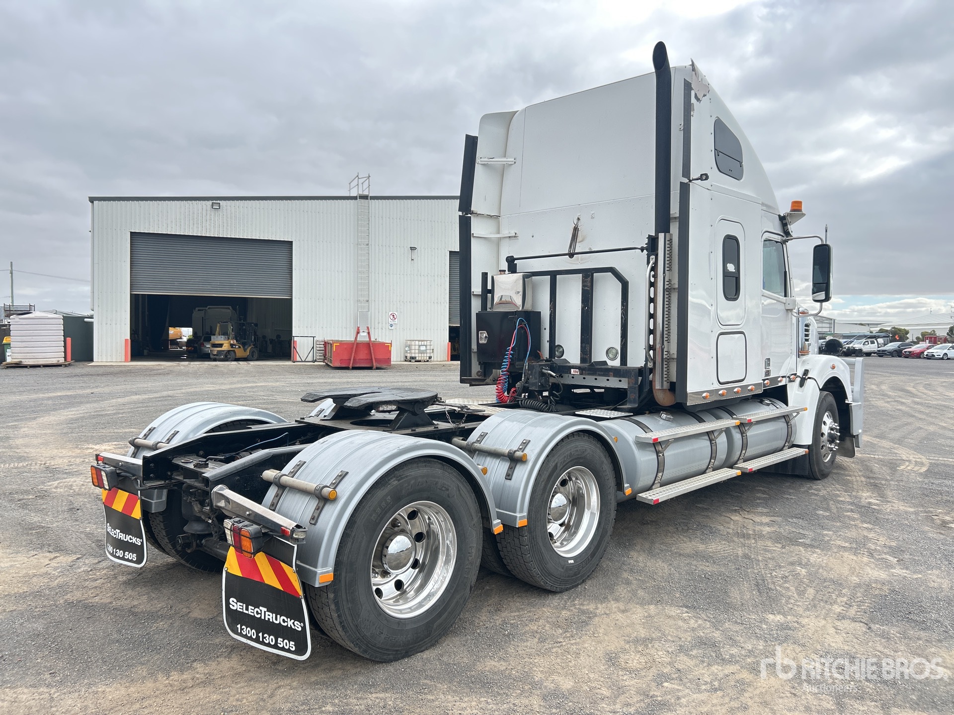 General Appearance with Picture, Left Rear Corner