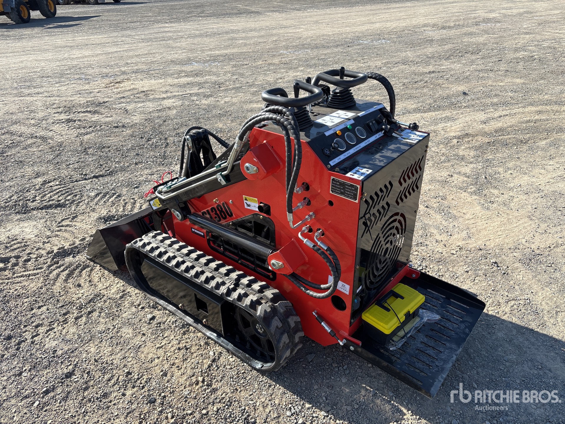 General Appearance with Foto, angolo posteriore sinistro