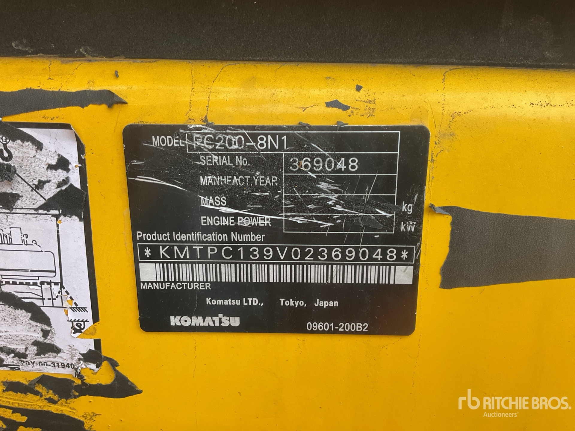 Komatsu PC200-8