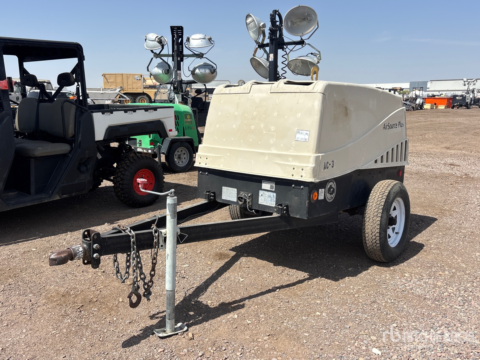 Aspect général with Image, coin avant gauche