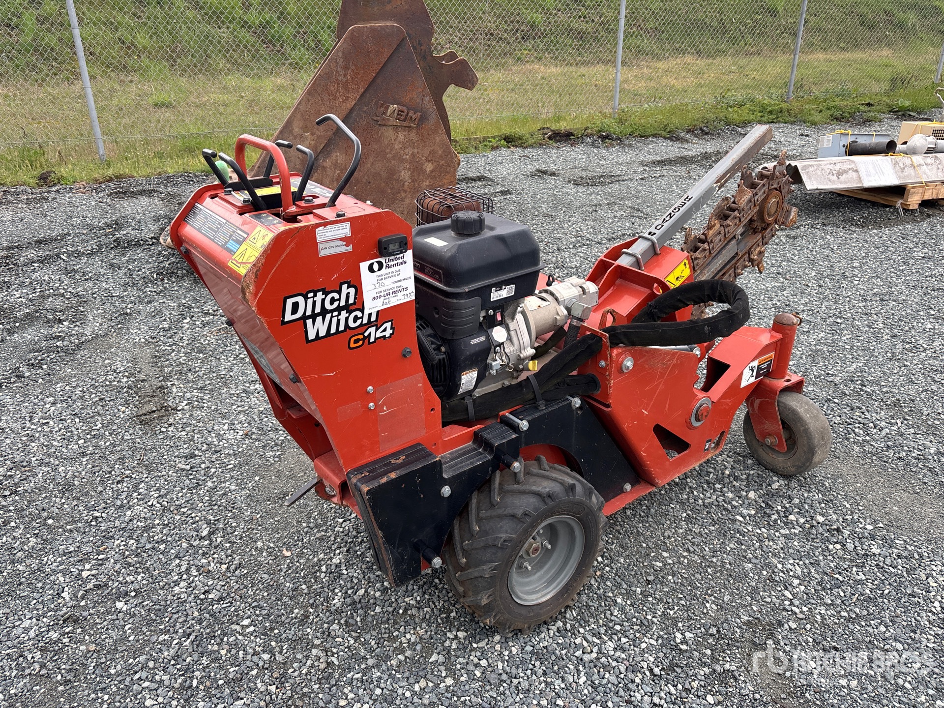 General Appearance with Picture, Right Rear Corner