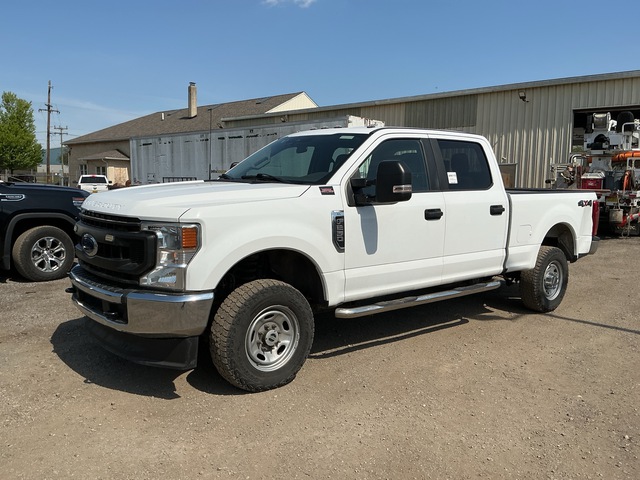 2022 Ford F-250 XL 4x4 Crew Cab Pickup