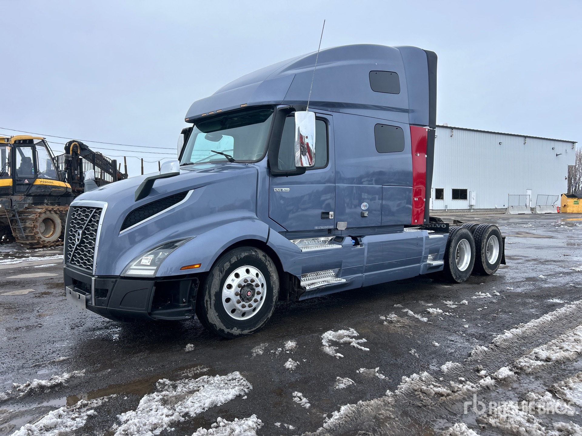 General Appearance with Image, coin avant gauche