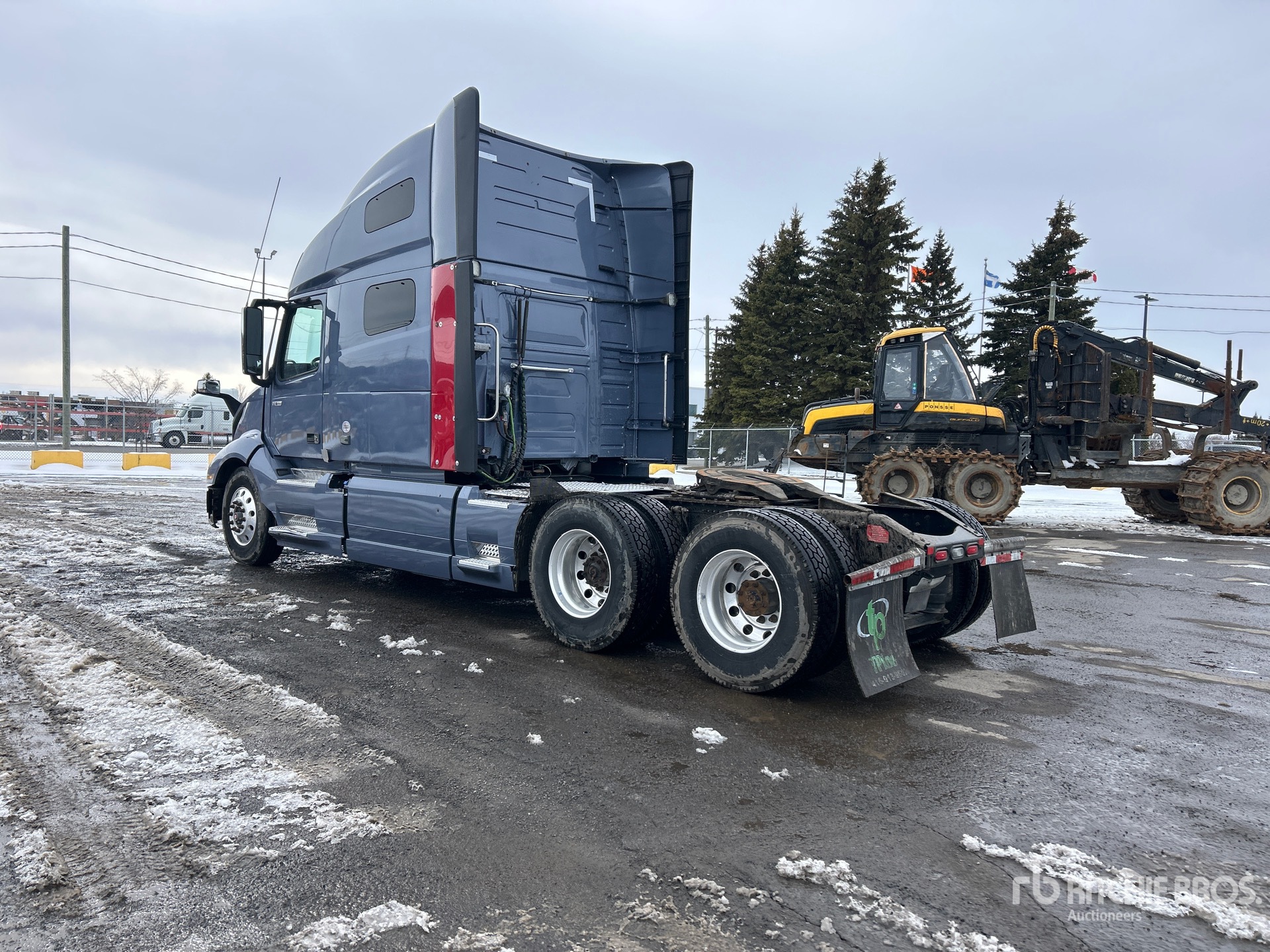 General Appearance with Image, coin arrière gauche