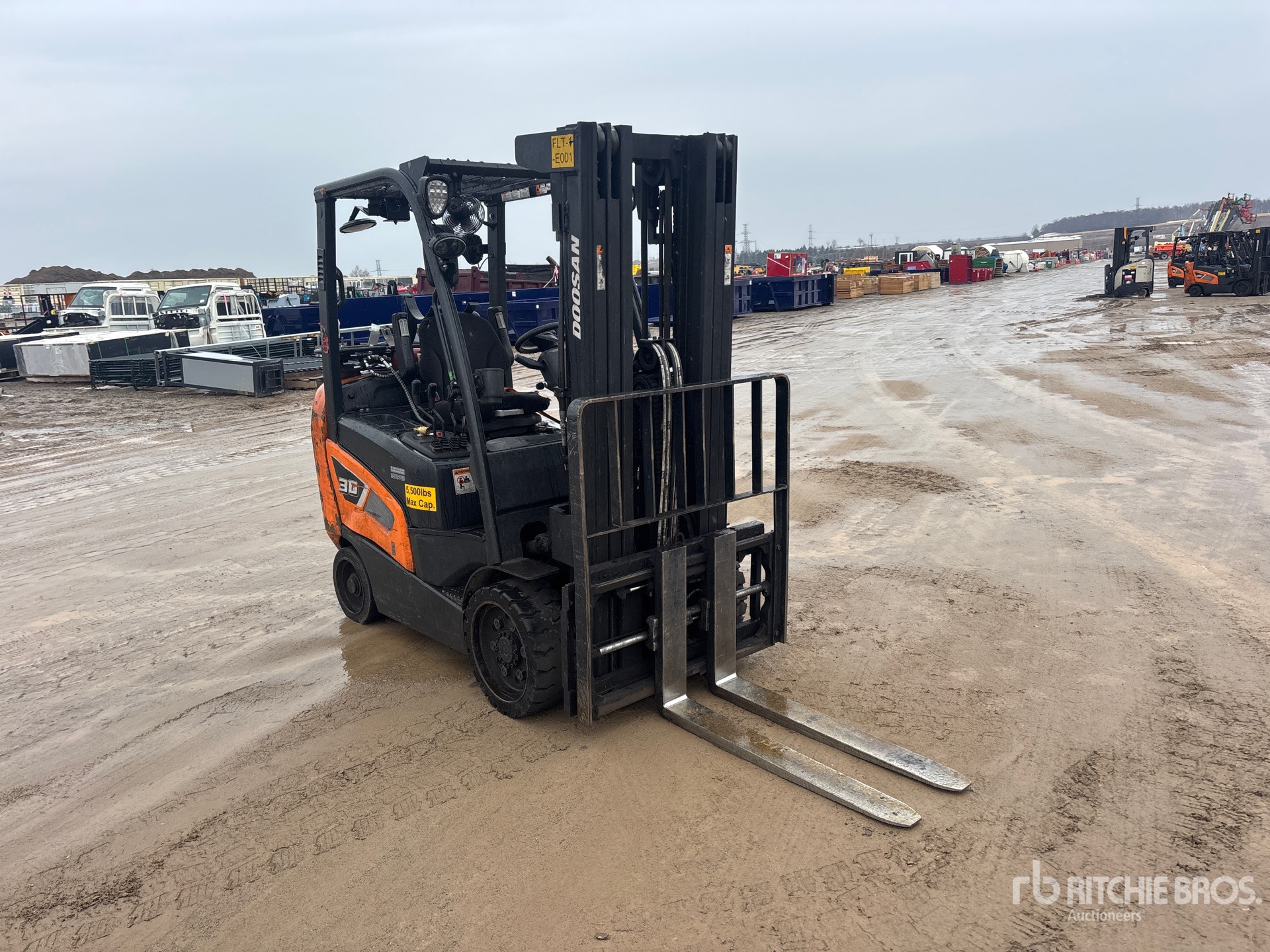 General Appearance with Picture, Right Front Corner