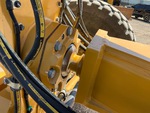 Chassis with Y-frame Pivot Trunnion