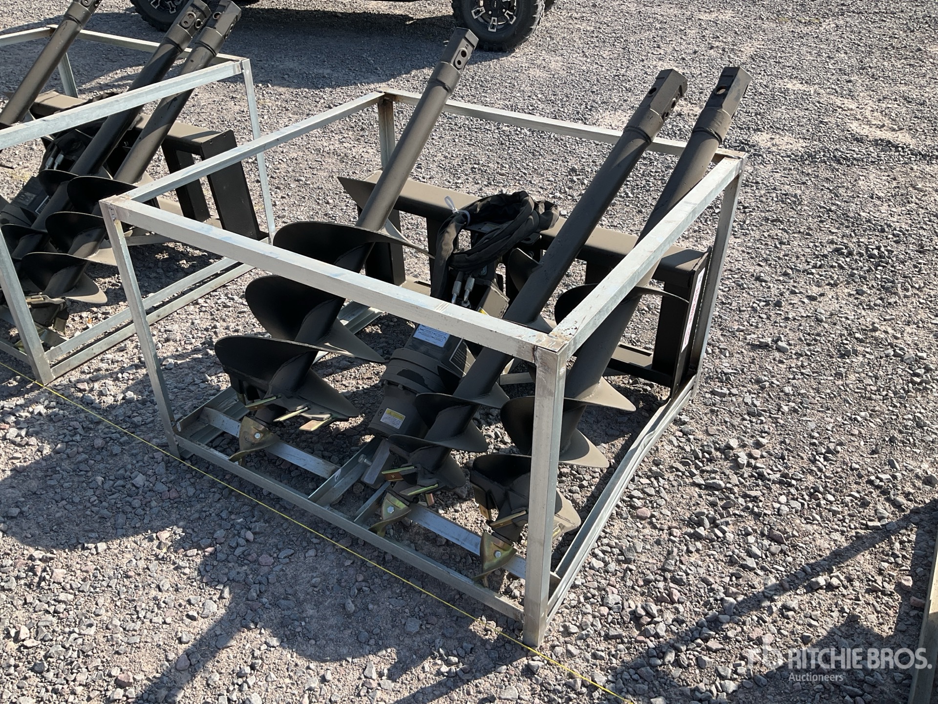 General Appearance with Foto, angolo posteriore sinistro