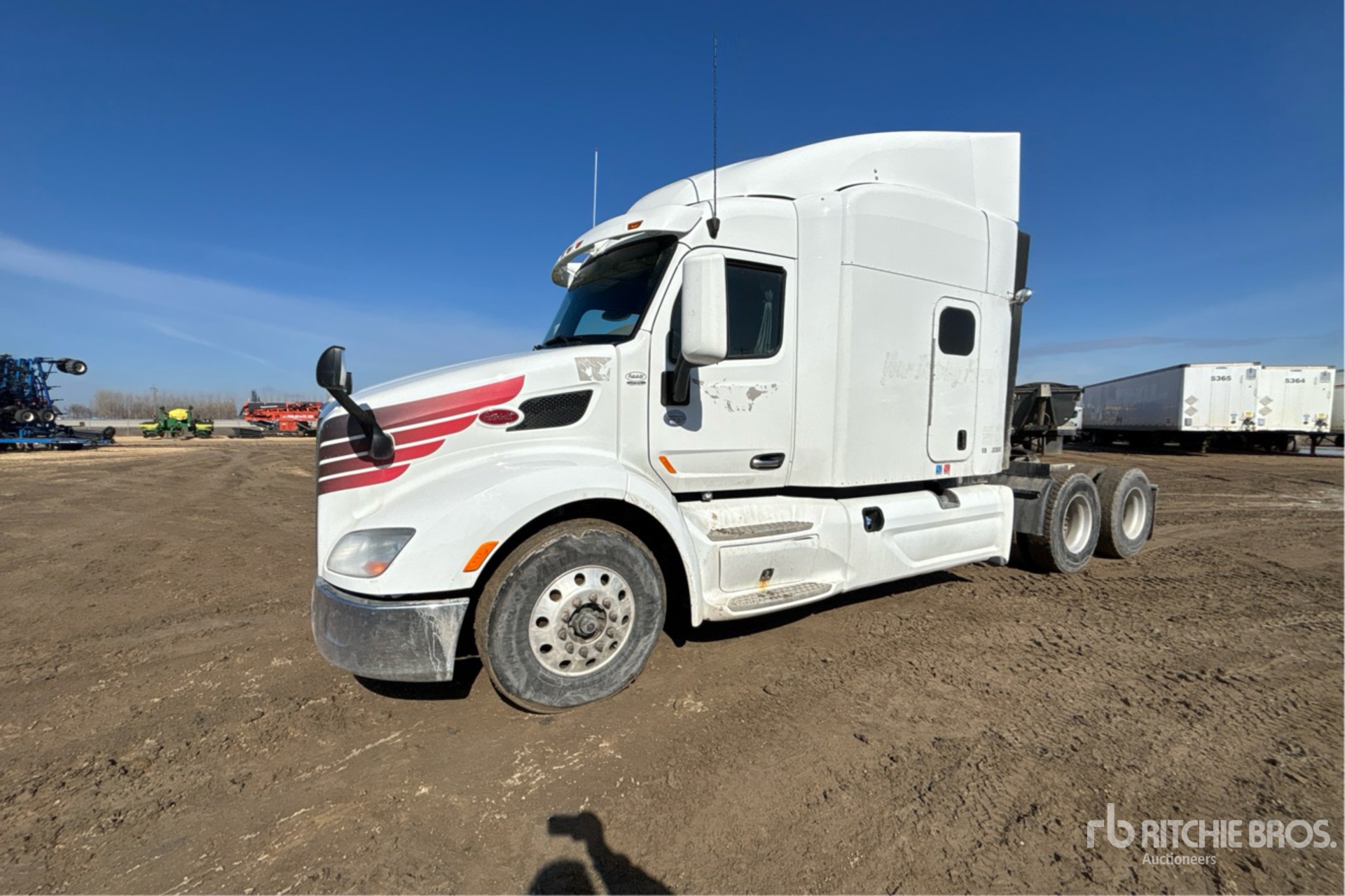 General Appearance with Picture, Left Front Corner