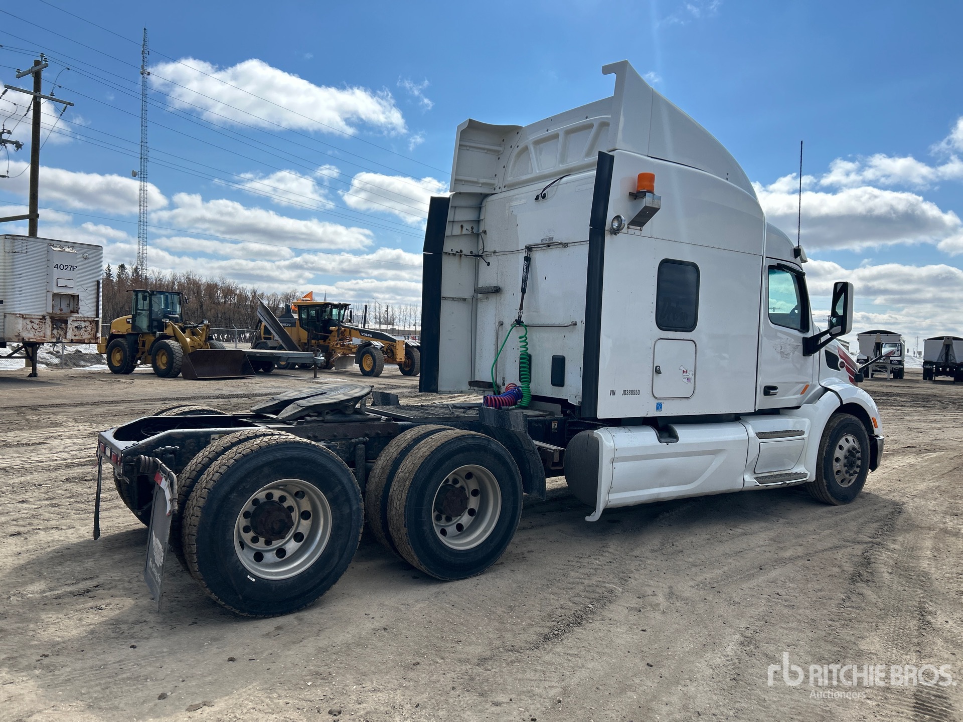 General Appearance with Image, coin arrière droit