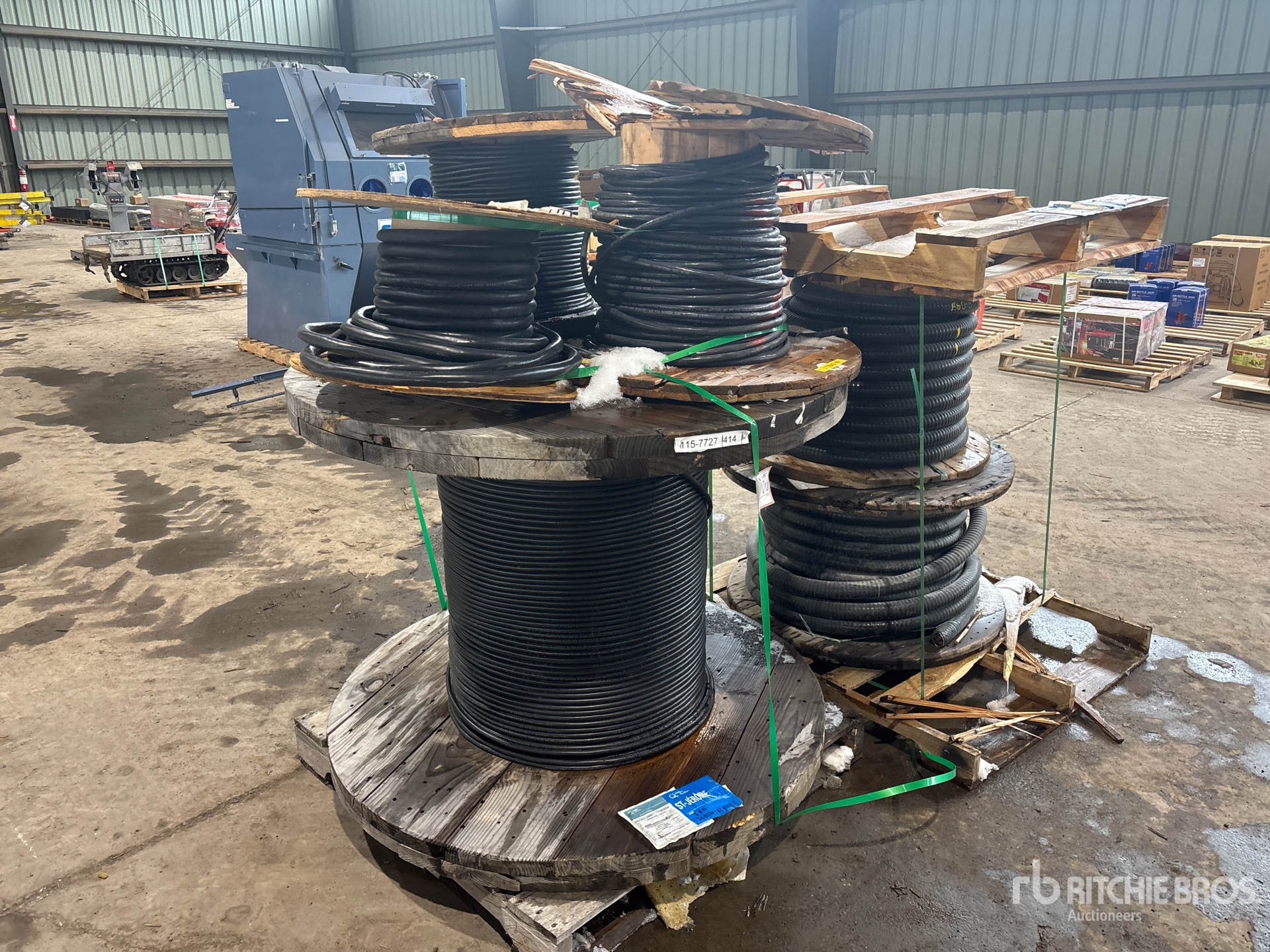 General Appearance with Image, coin avant droit