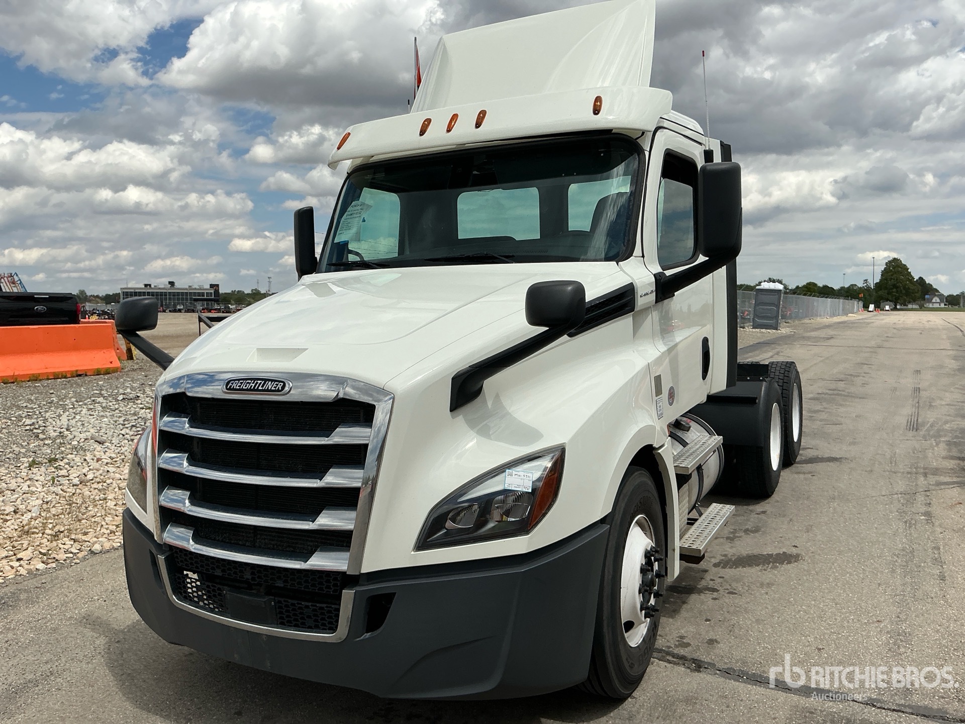 Photo of a 2018 Freightliner CASCADIA 126