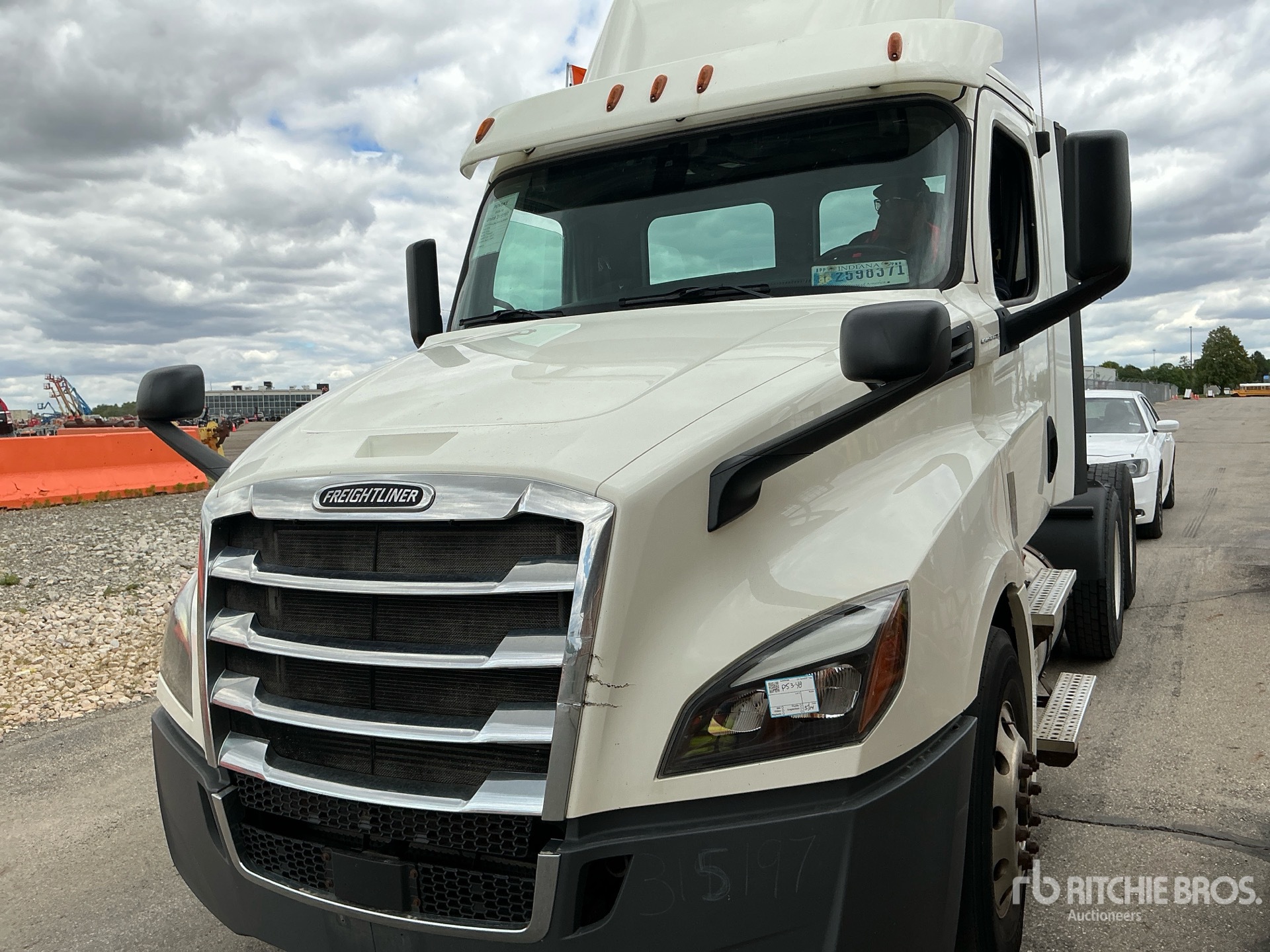 Photo of a 2018 Freightliner CASCADIA 126