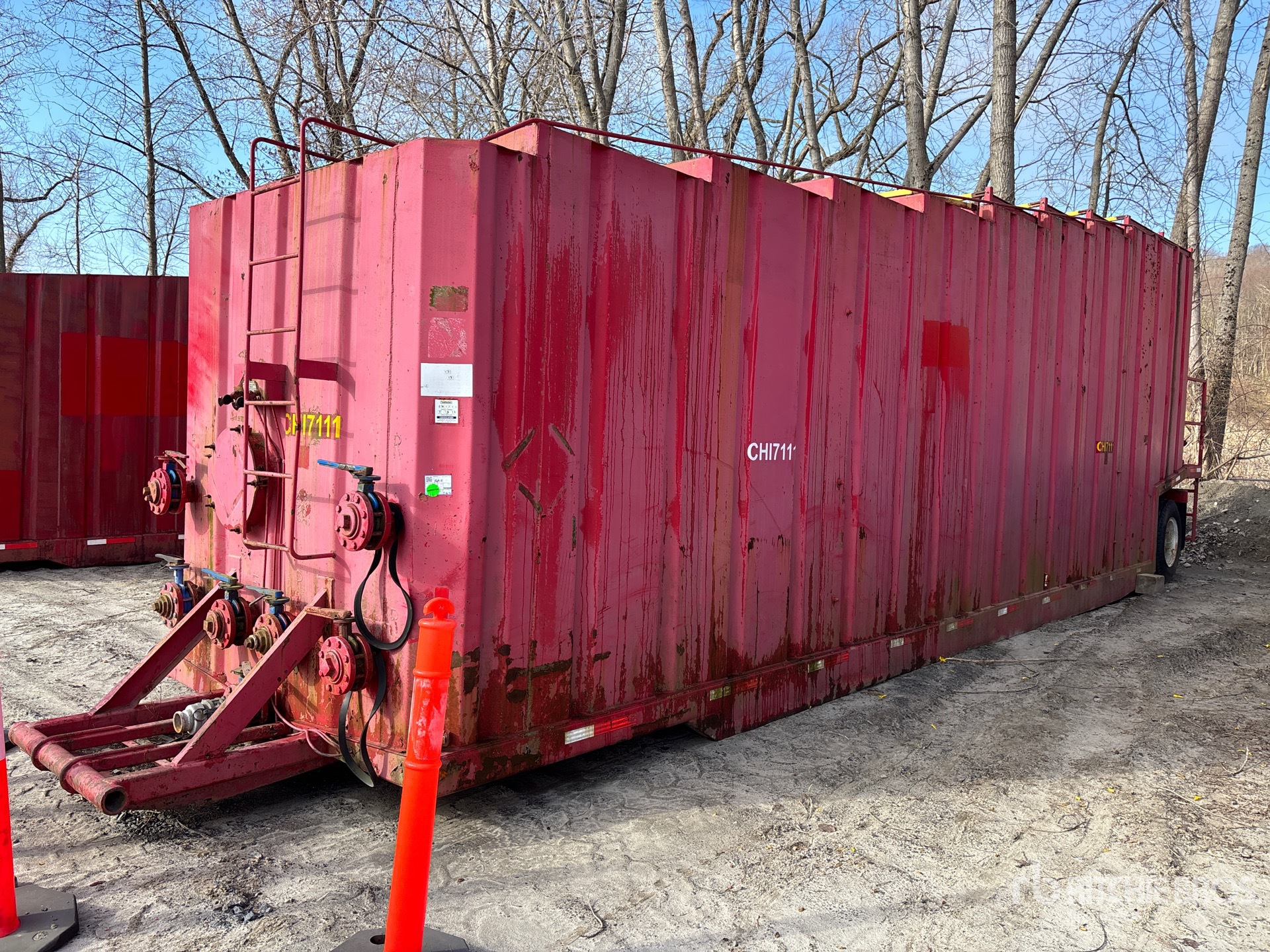 General Appearance with Featured Photo