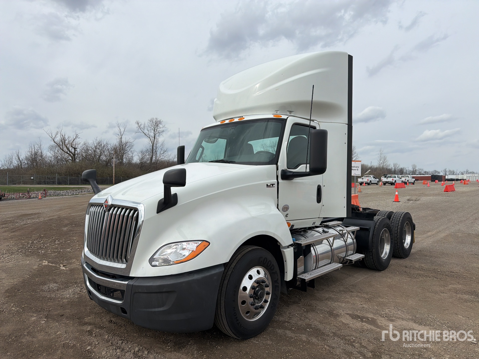 General Appearance with Imagen: esquina delantera izquierda