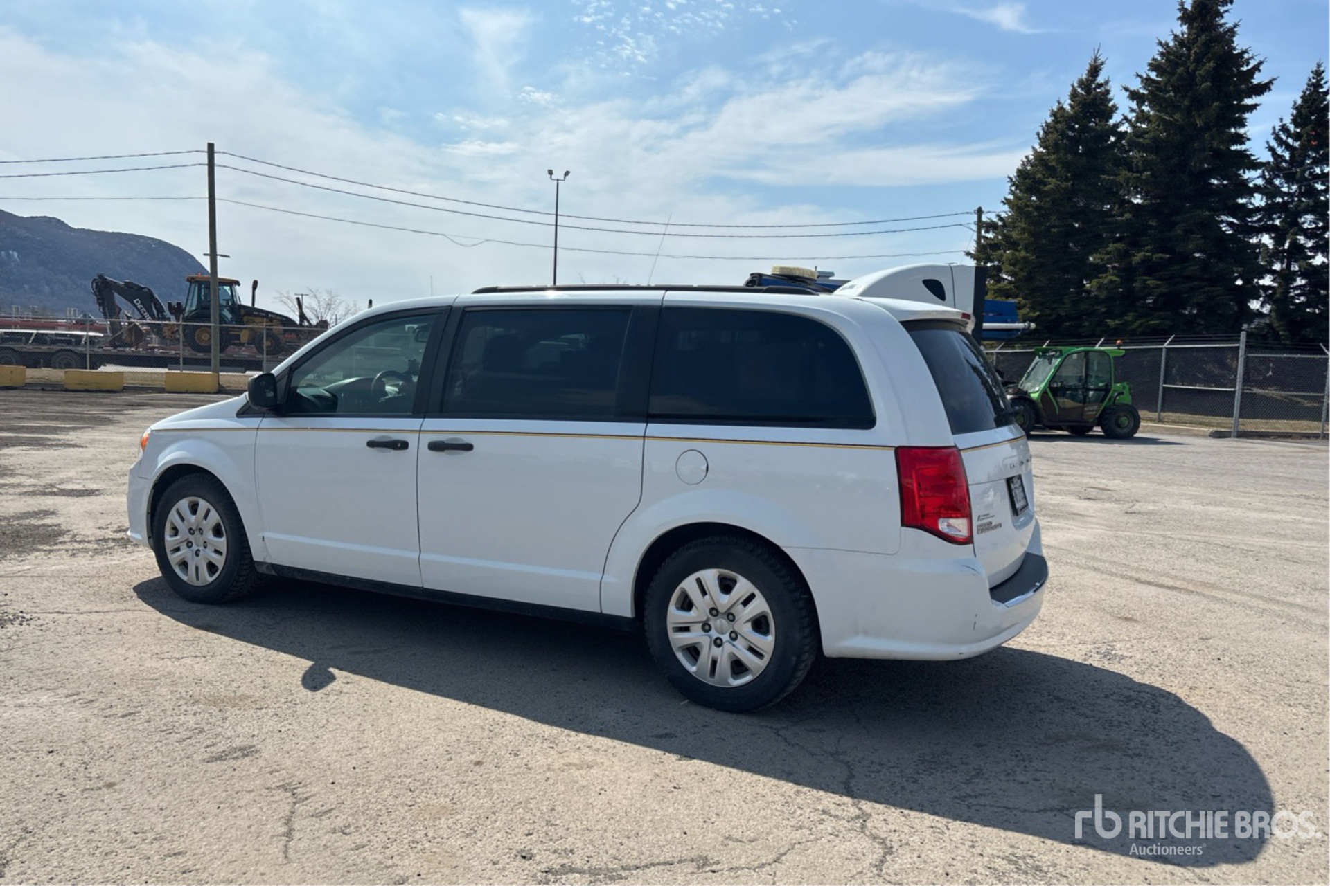 General Appearance with Picture, Left Rear Corner