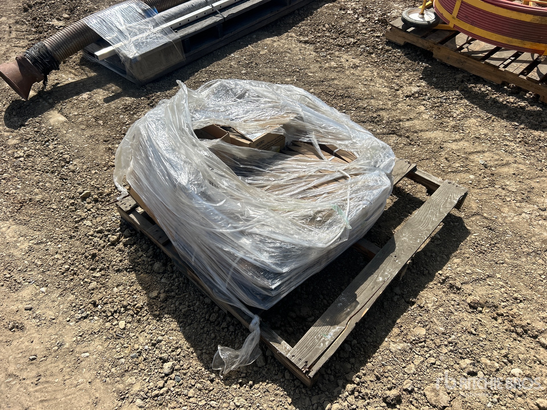 General Appearance with Imagen: esquina trasera izquierda