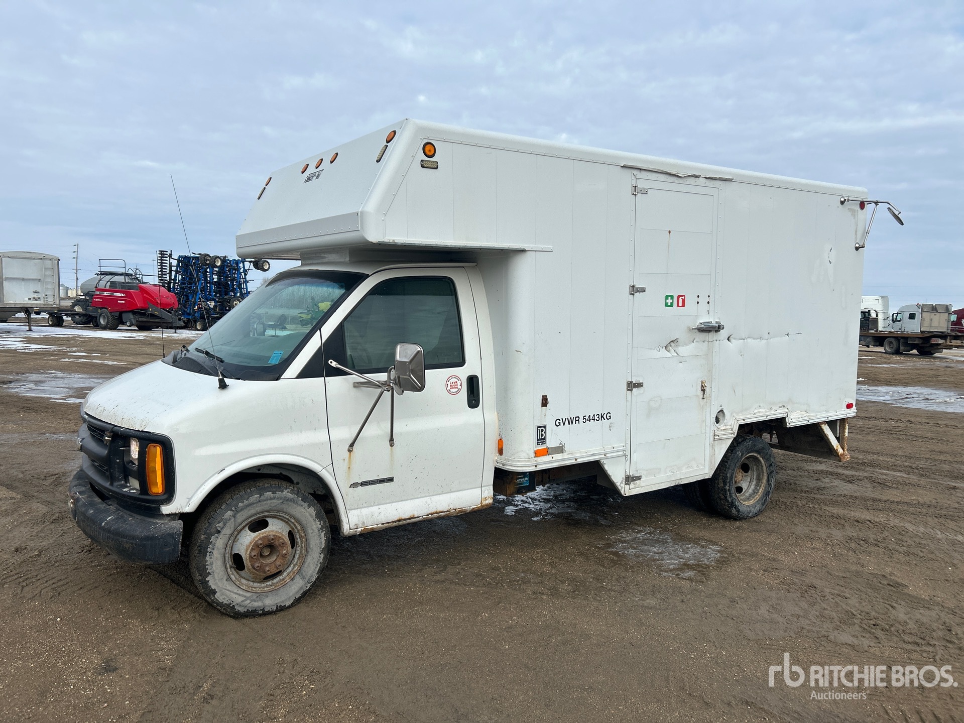 2000 Chevrolet EXPRESS 3500
