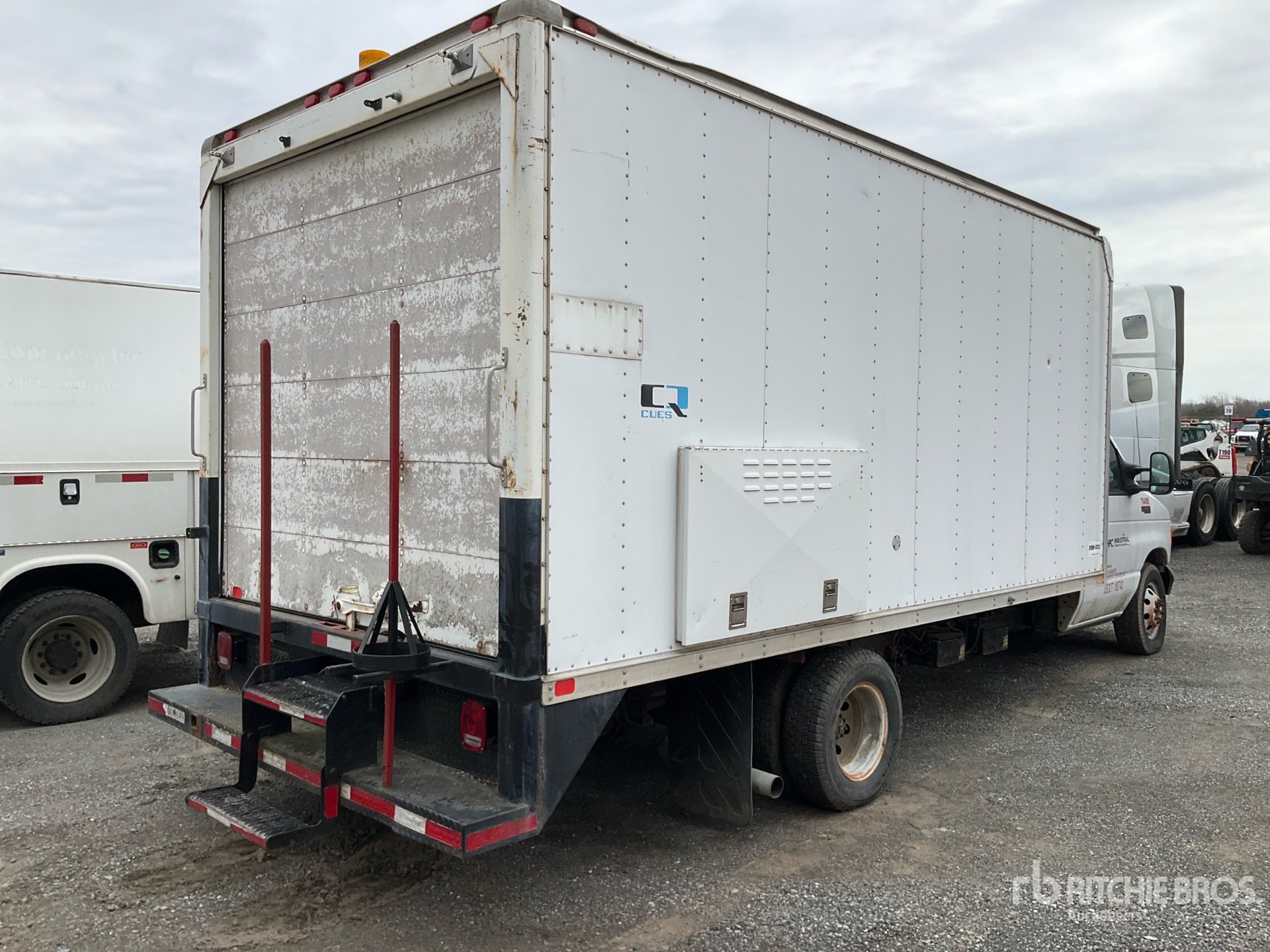 General Appearance with Imagen: esquina trasera derecha