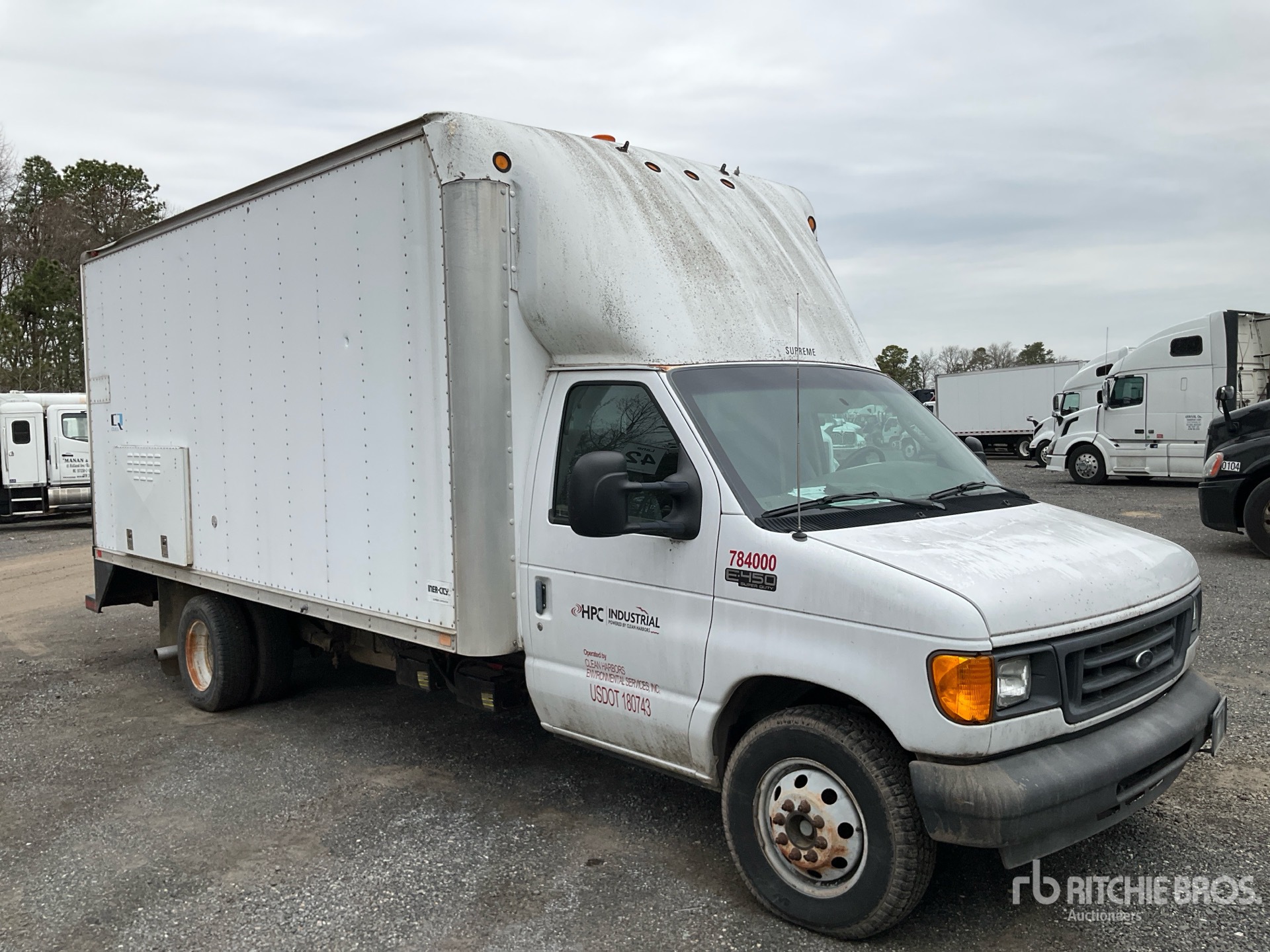 General Appearance with Imagen: esquina delantera derecha