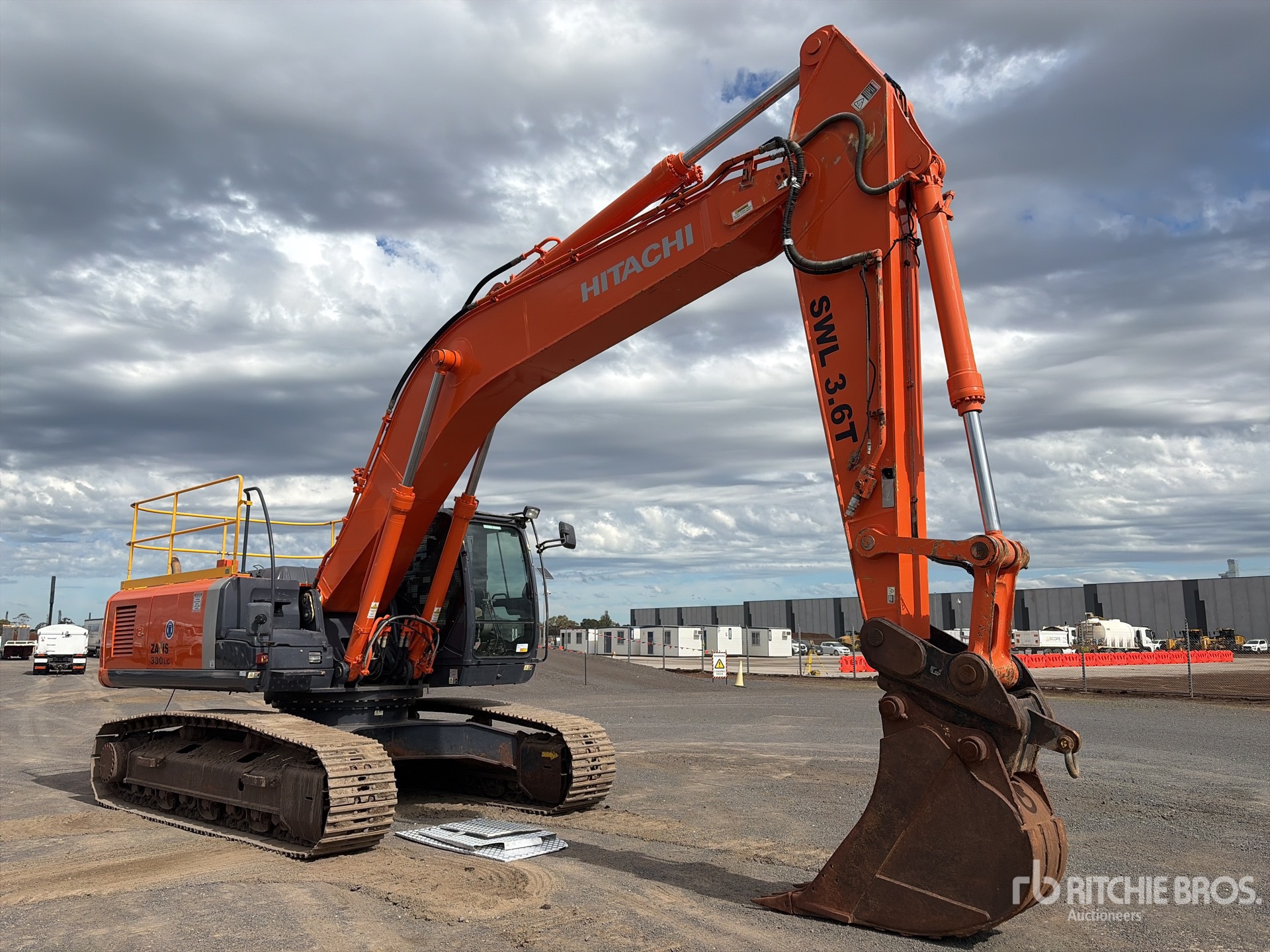 General Appearance with Imagen: esquina delantera derecha